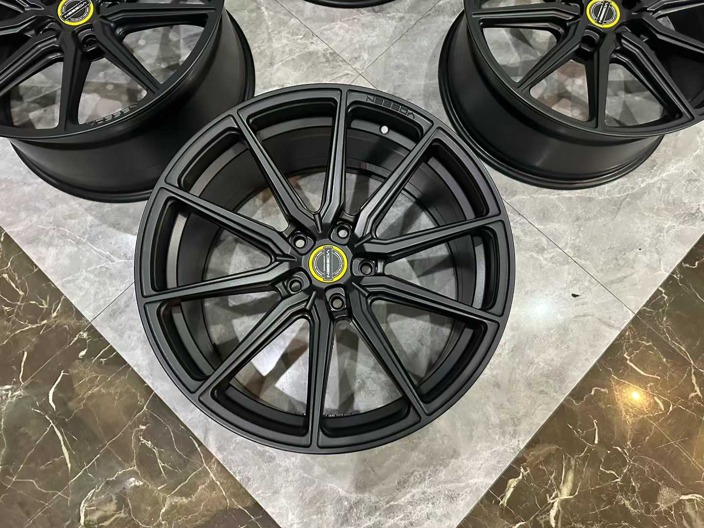 ๐บ๐ธ Vossen HF-3 Hybrid Forged Wheels - 20"/21" Staggered Set - Satin Black - Pre-owned