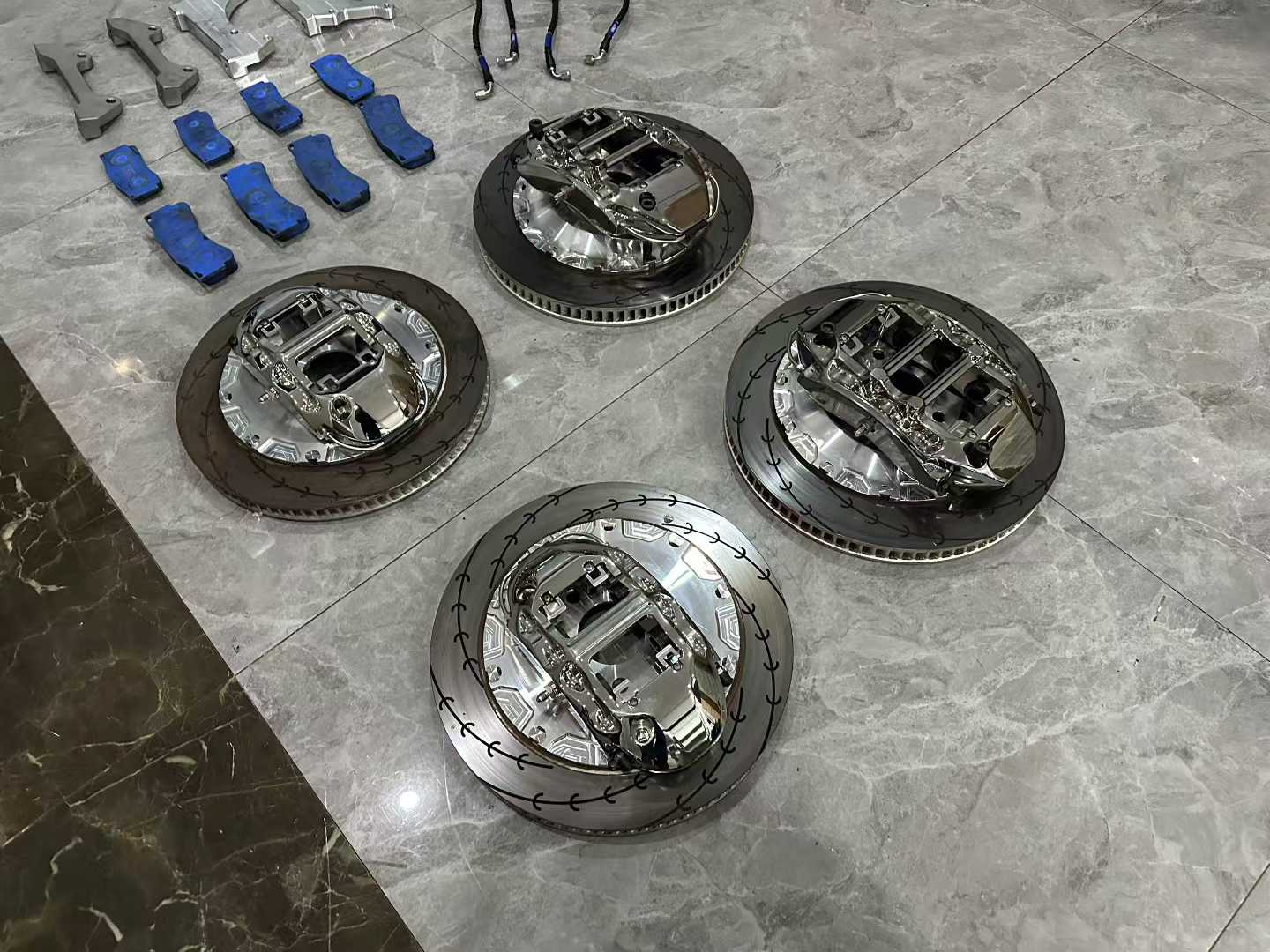 ๐ฏ๐ต ENDLESS MONO Electroplated Official Brake Kit - Pre-owned