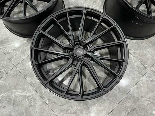 ๐บ๐ธ VOSSEN HF-4T 22" Hybrid Forged Wheels - Gloss Black Directional Design - Pre-owned