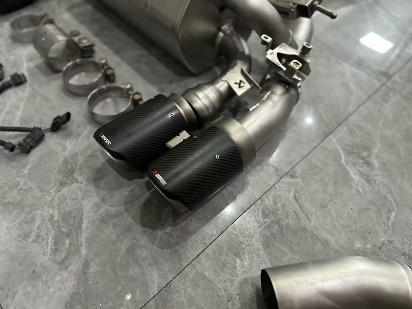 BMW M2C (F87) Akrapovič Titanium Evolution Line Exhaust w/ Carbon Fiber Tips - Pre-owned