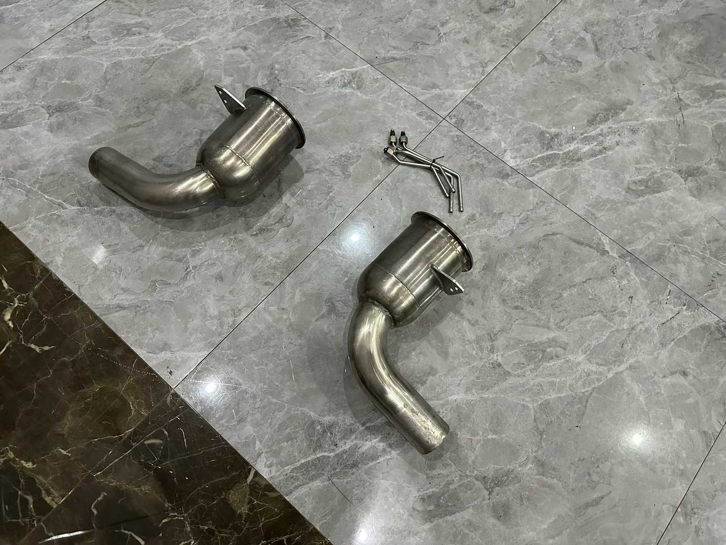 Porsche 992 Capristo 250-Cell High-Flow Downpipes - Pre-owned