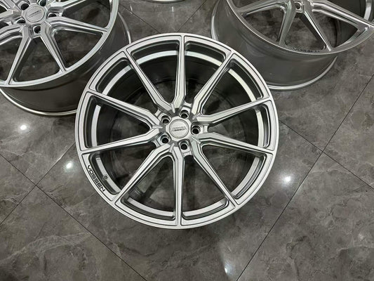 ๐บ๐ธ Vossen HF-3 Gloss Silver 22" Hybrid Forged Wheels - Pre-owned