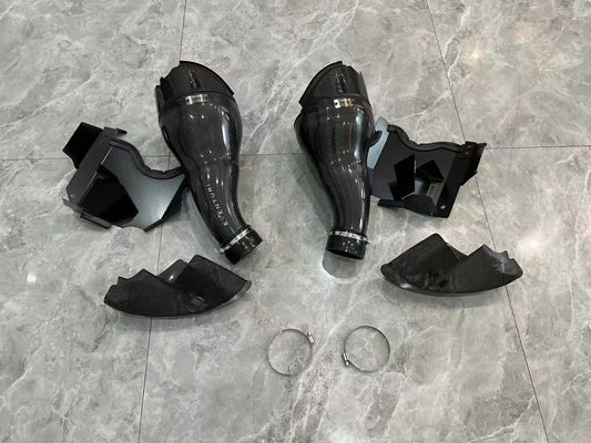 🇬🇧 BMW M5 (F90) Eventuri Black Carbon Fiber Intake System - Pre-owned