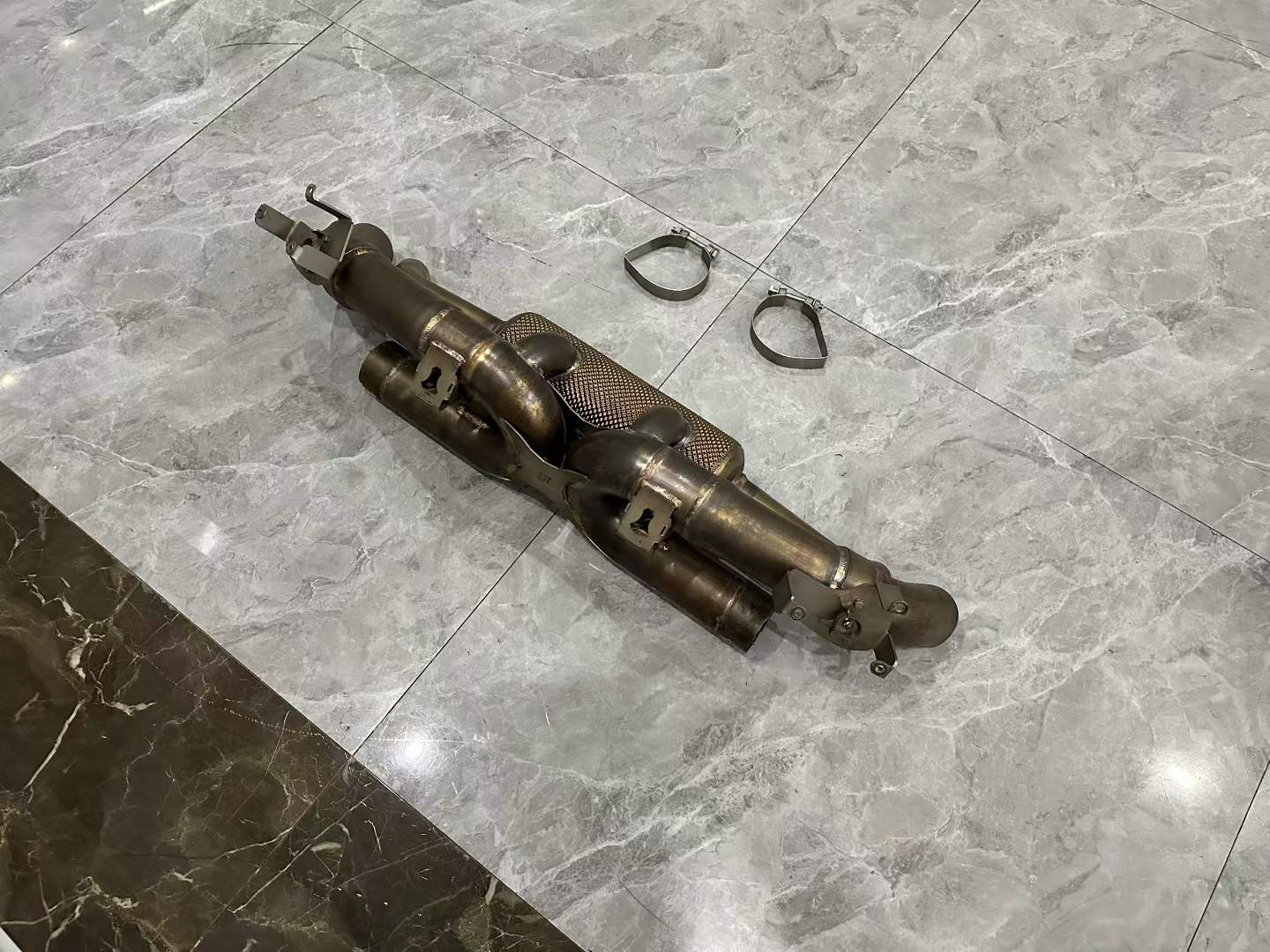 Porsche 911 (992) iPE Valvetronic Slip-On Exhaust System - Pre-owned