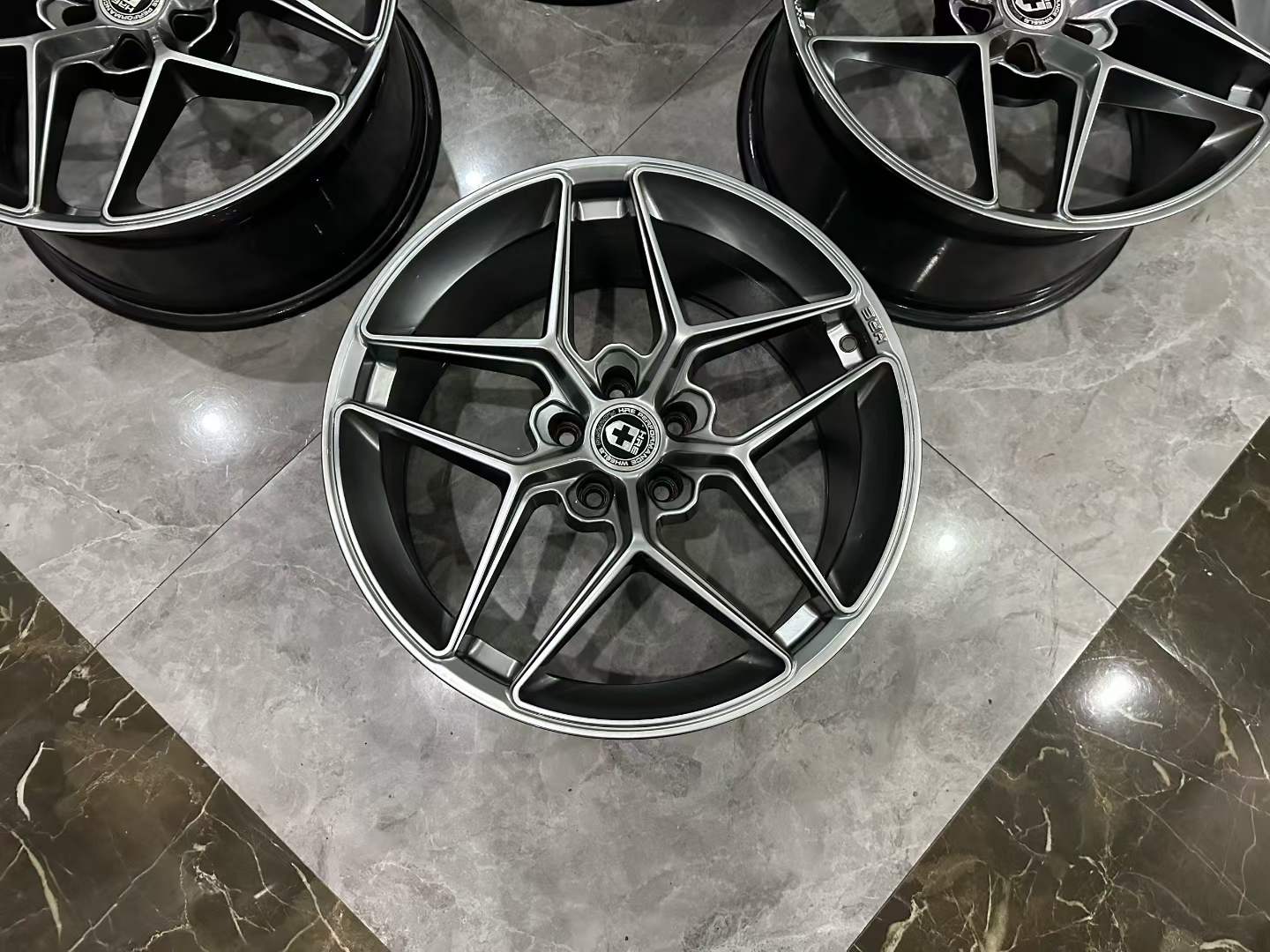 🇺🇸 HRE FF11 FlowFormed 19" Liquid Silver Wheels - Pre-owned