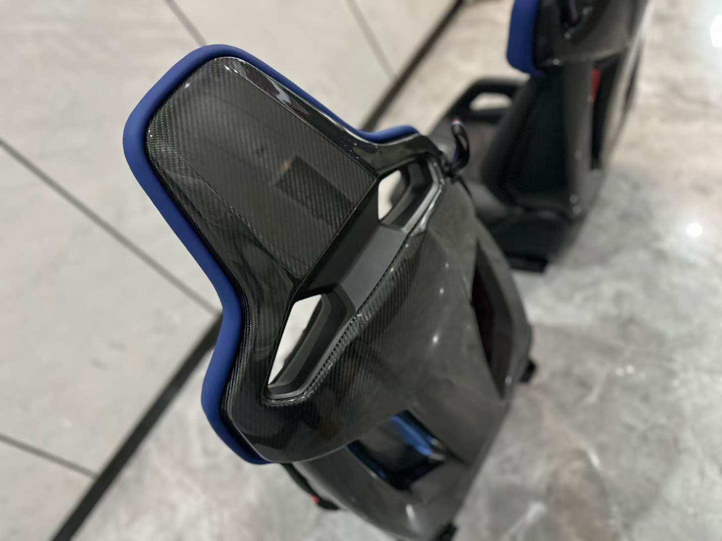 BMW M4 (G82) Genuine M Carbon Bucket Seats - "Tool Box" Tri-Color Edition - Pre-owned