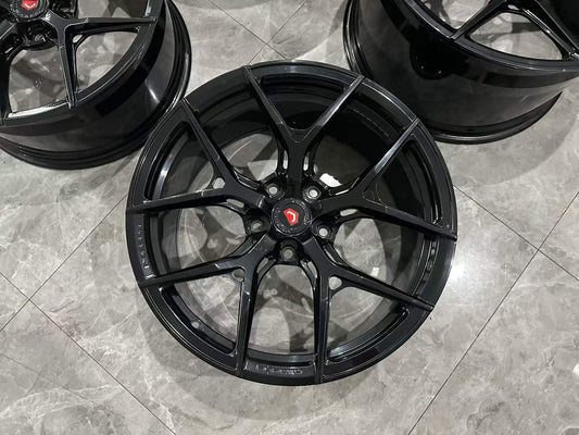 🇺🇸 Porsche 911 (992) Vossen EVO-S21-01 20"/21" Forged Wheel Set - Pre-owned