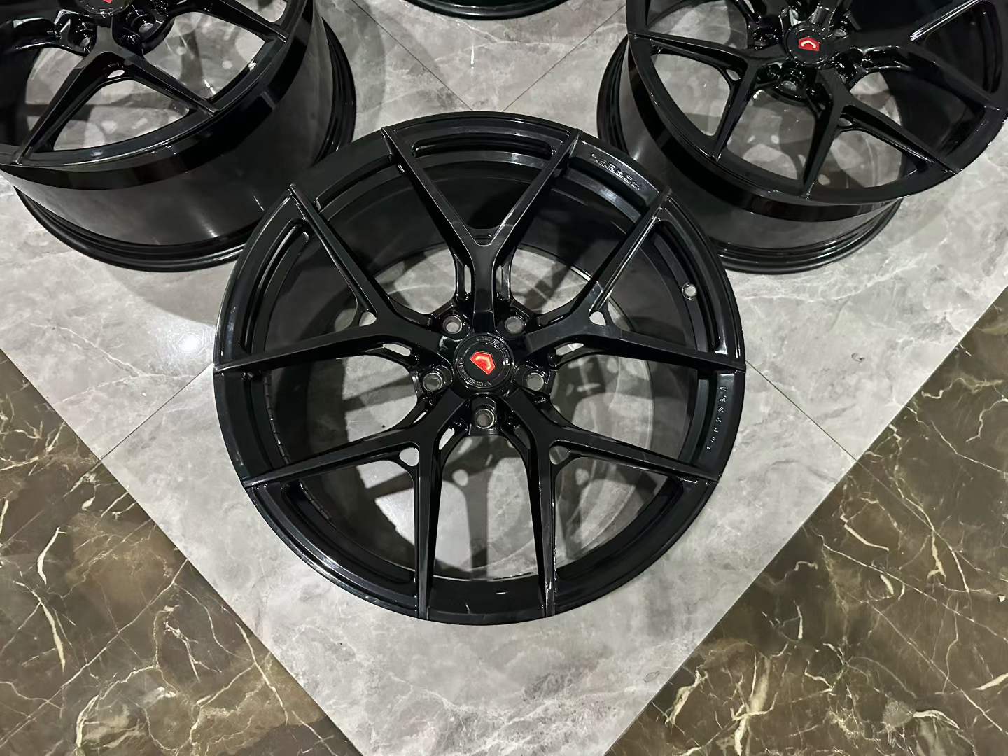 ๐บ๐ธ Porsche 911 (992) Vossen EVO-S21-01 20"/21" Forged Wheel Set - Pre-owned