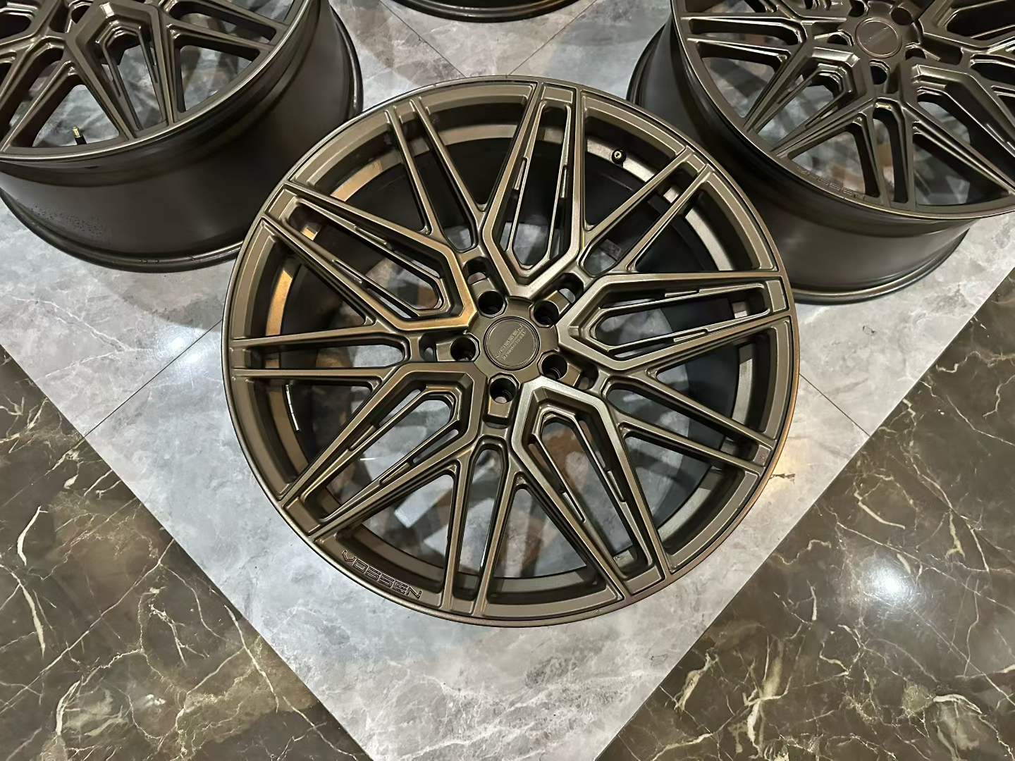 ๐บ๐ธ Vossen HF7 22" Hybrid Forged Wheel Set Satin Bronze - Pre-owned