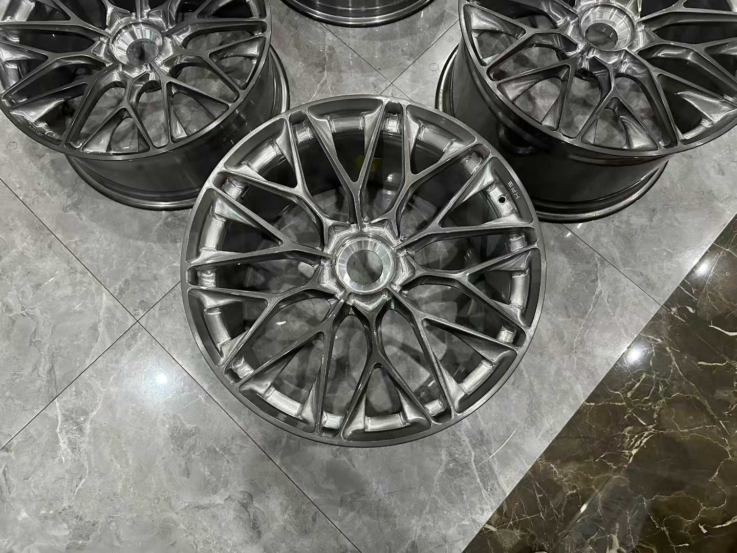 🇺🇸 HRE P200 Forged Monoblok Wheels - Glossy Brushed Gray - 20"/21" Staggered Set - Pre-owned