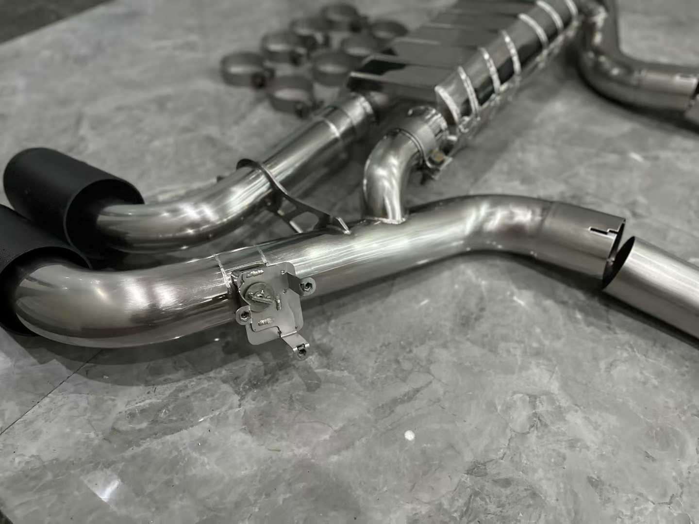 BMW X5M (F95) Capristo Valved Exhaust System - Mid-to-Rear - Pre-owned