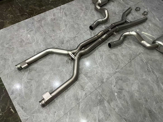 Mercedes-AMG C63 (W205) Akrapovič Titanium Evolution Line Exhaust System - Pre-owned