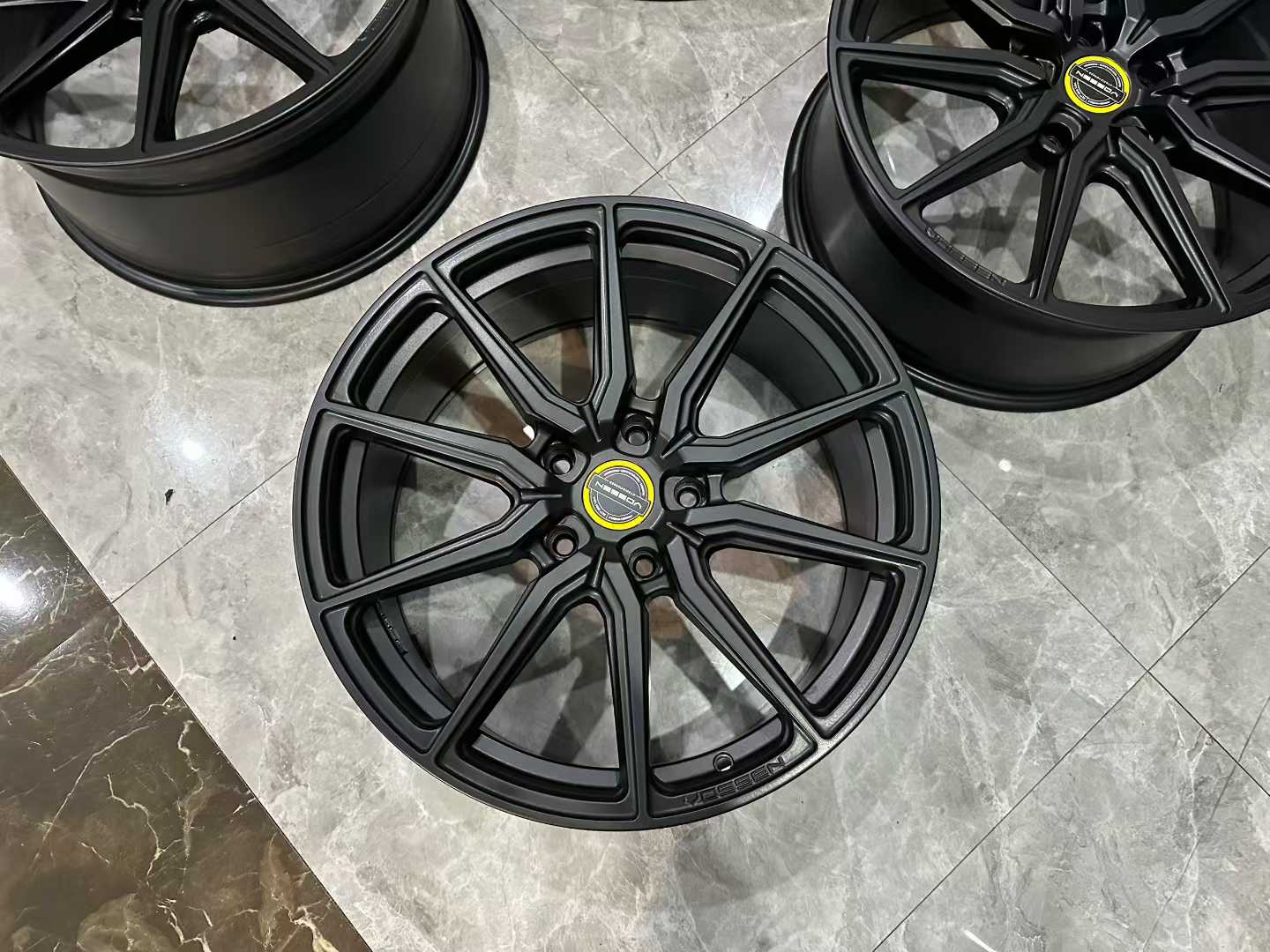 🇺🇸 Vossen HF-3 Hybrid Forged Wheels - 20"/21" Staggered Set - Satin Black - Pre-owned