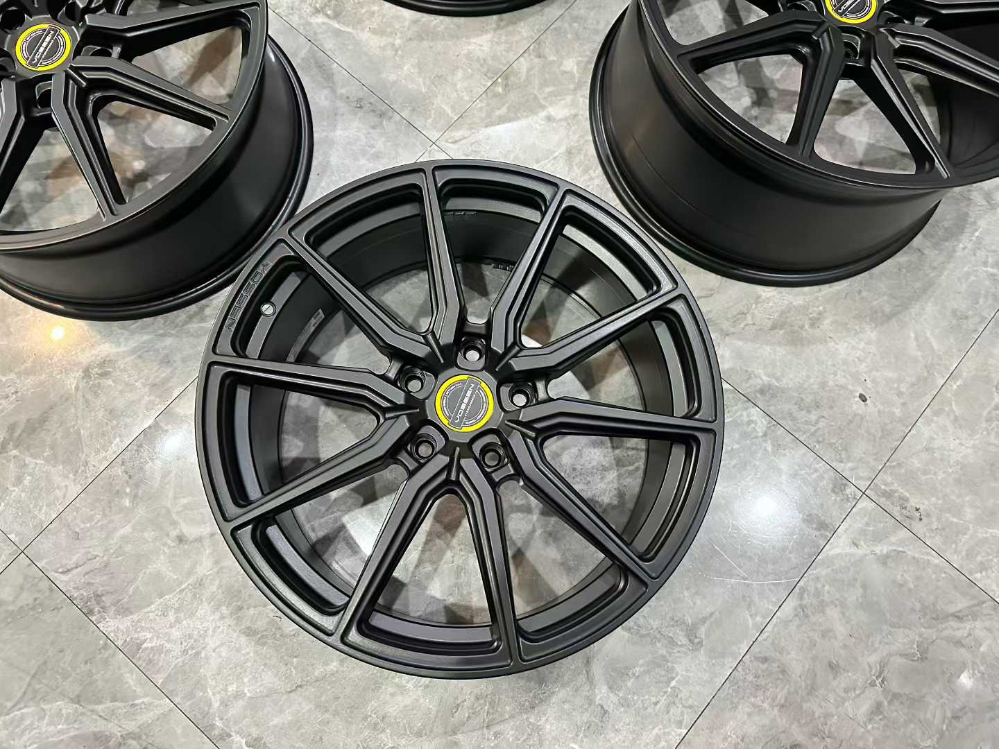 🇺🇸 Vossen HF-3 Hybrid Forged Wheels - 20"/21" Staggered Set - Satin Black - Pre-owned