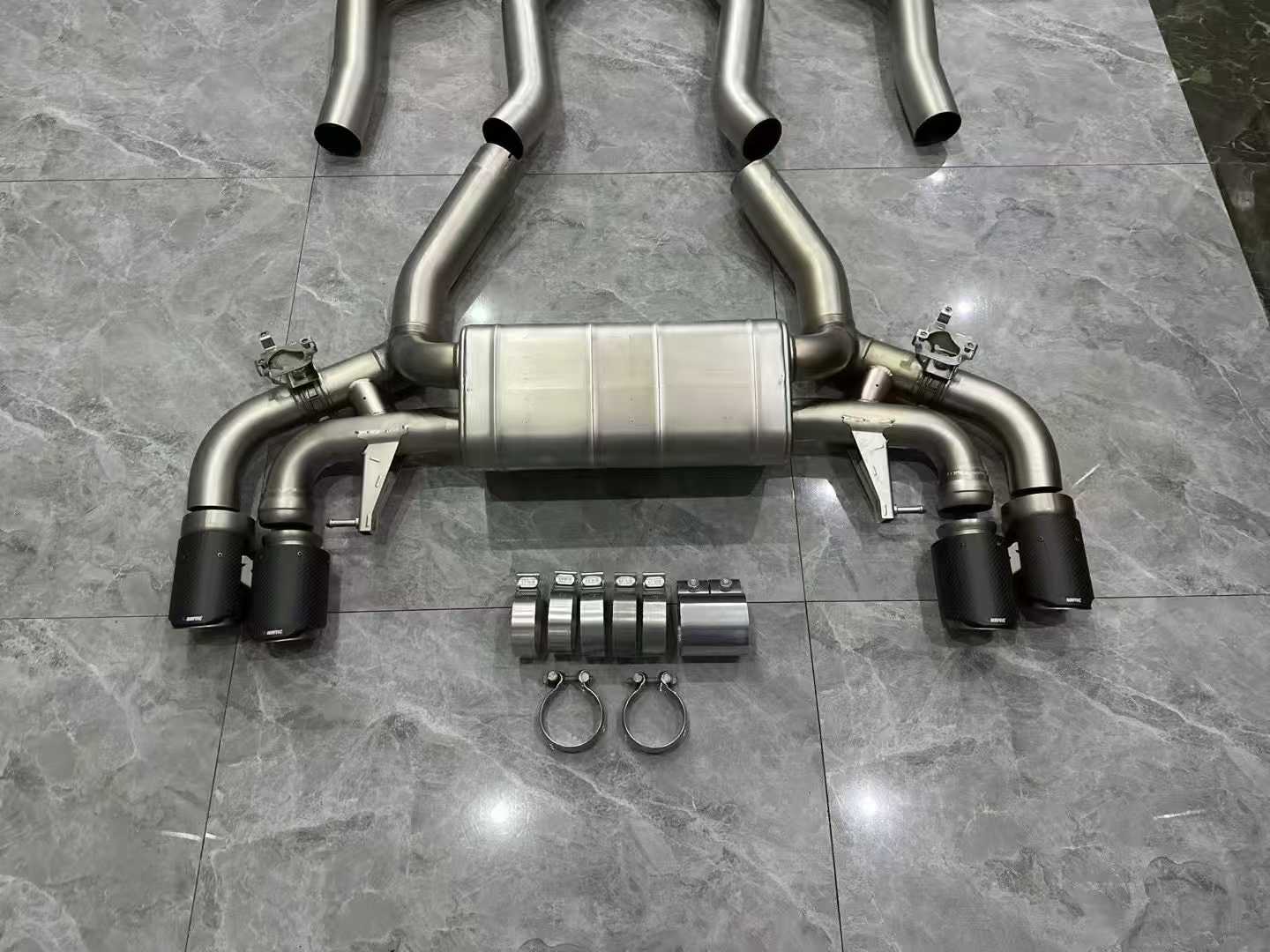 BMW M5 (F90) Akrapovič Titanium Evolution Line Exhaust w/ Carbon Fiber Tips - Pre-owned