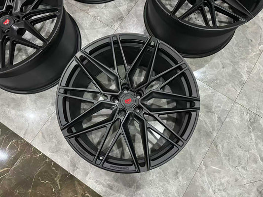 🇺🇸 Vossen EVO-5 Forged Wheels - Matte Black - Staggered 21"/22" - Pre-owned
