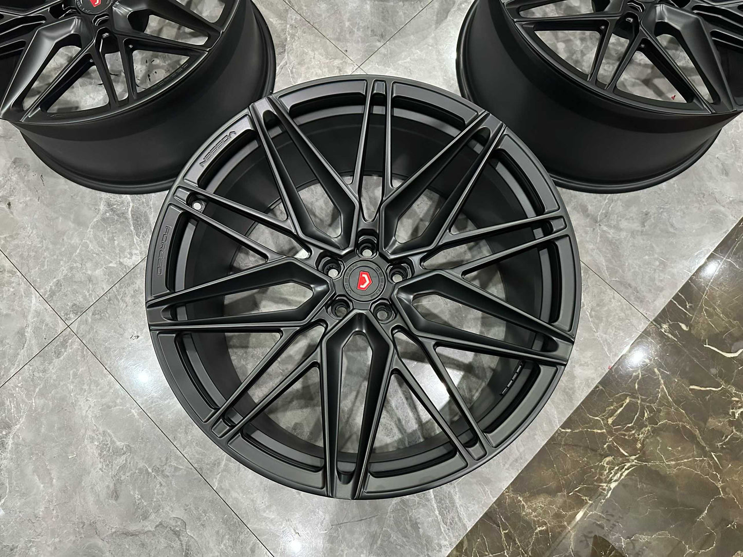🇺🇸 Vossen EVO-5 Forged Wheels - Matte Black - Staggered 21"/22" - Pre-owned
