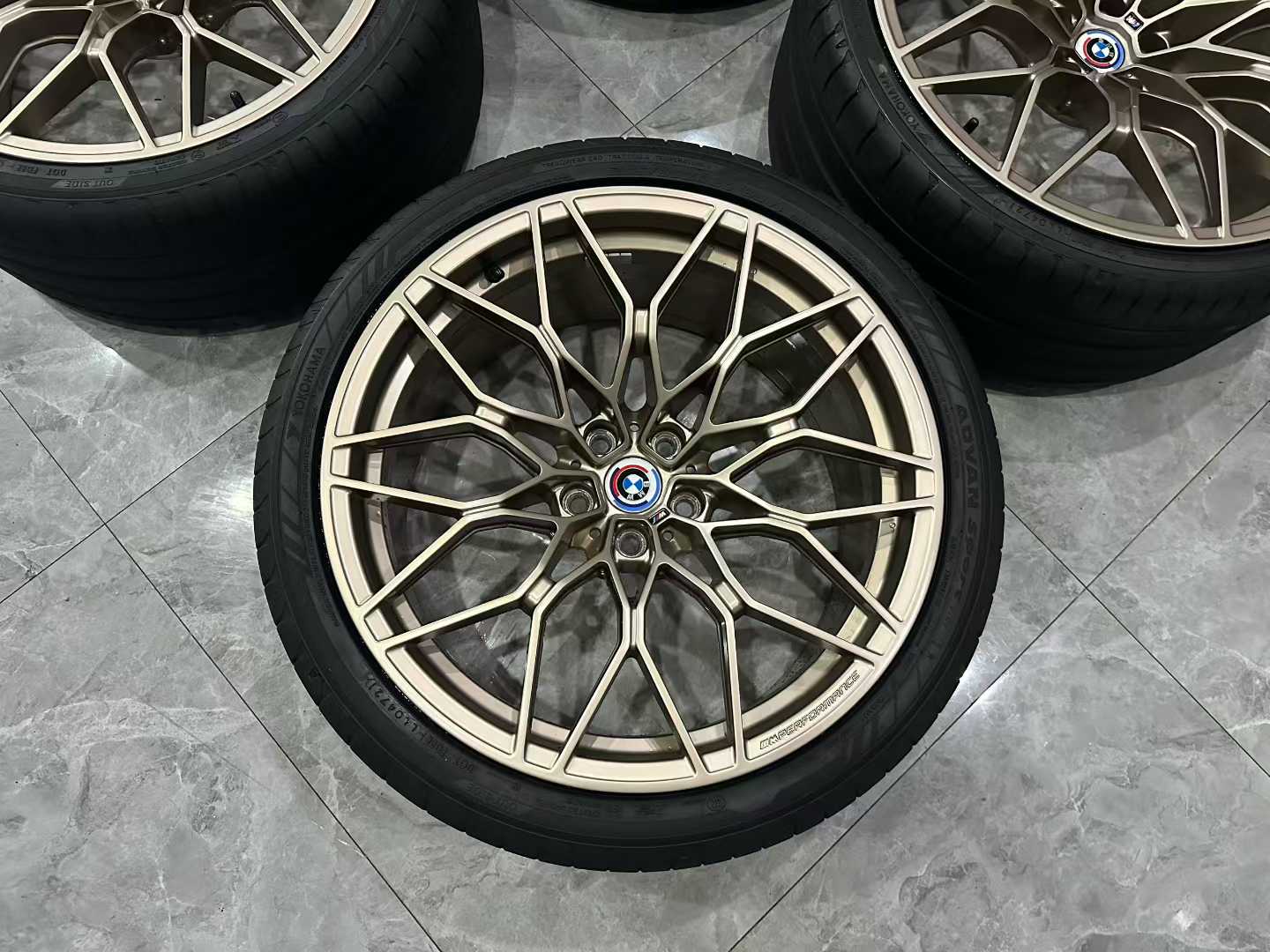 BMW G82 M4 Genuine 1000M Forged Wheels - Pristine Condition - Frozen Gold Bronze - Pre-owned
