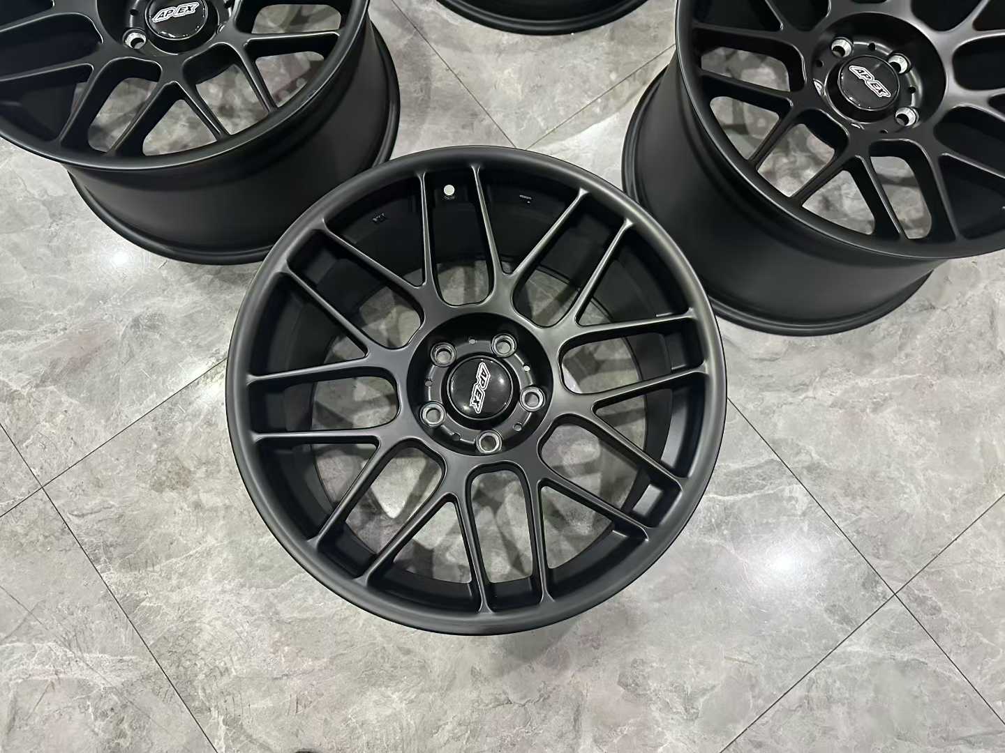 BMW M3 (F80) APEX ARC-8 18" Concave Racing Wheels - Pre-owned