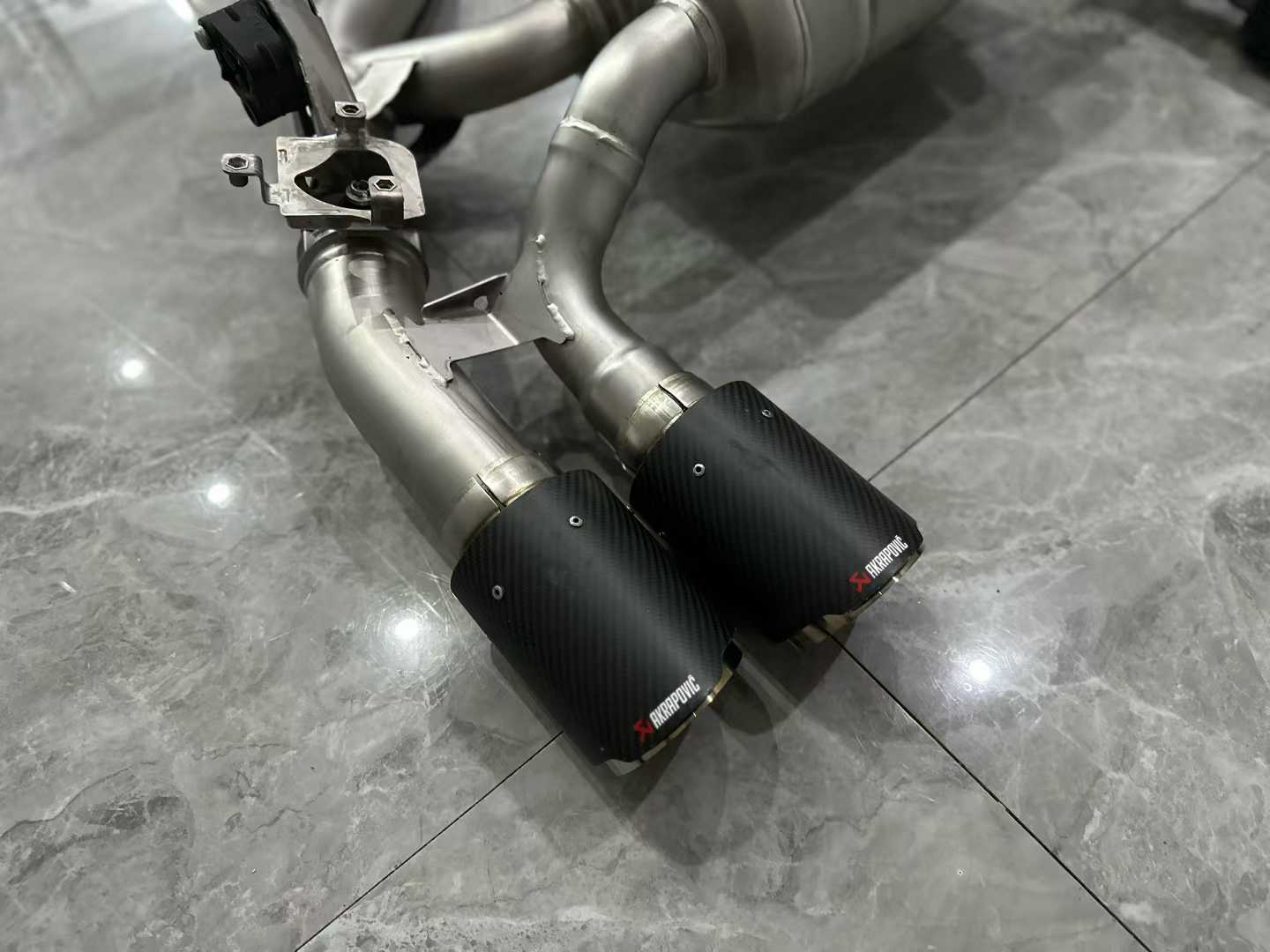 BMW M2 (F87) Akrapovič Titanium Evolution Line Exhaust w/ Carbon Fiber Tips - Pre-owned