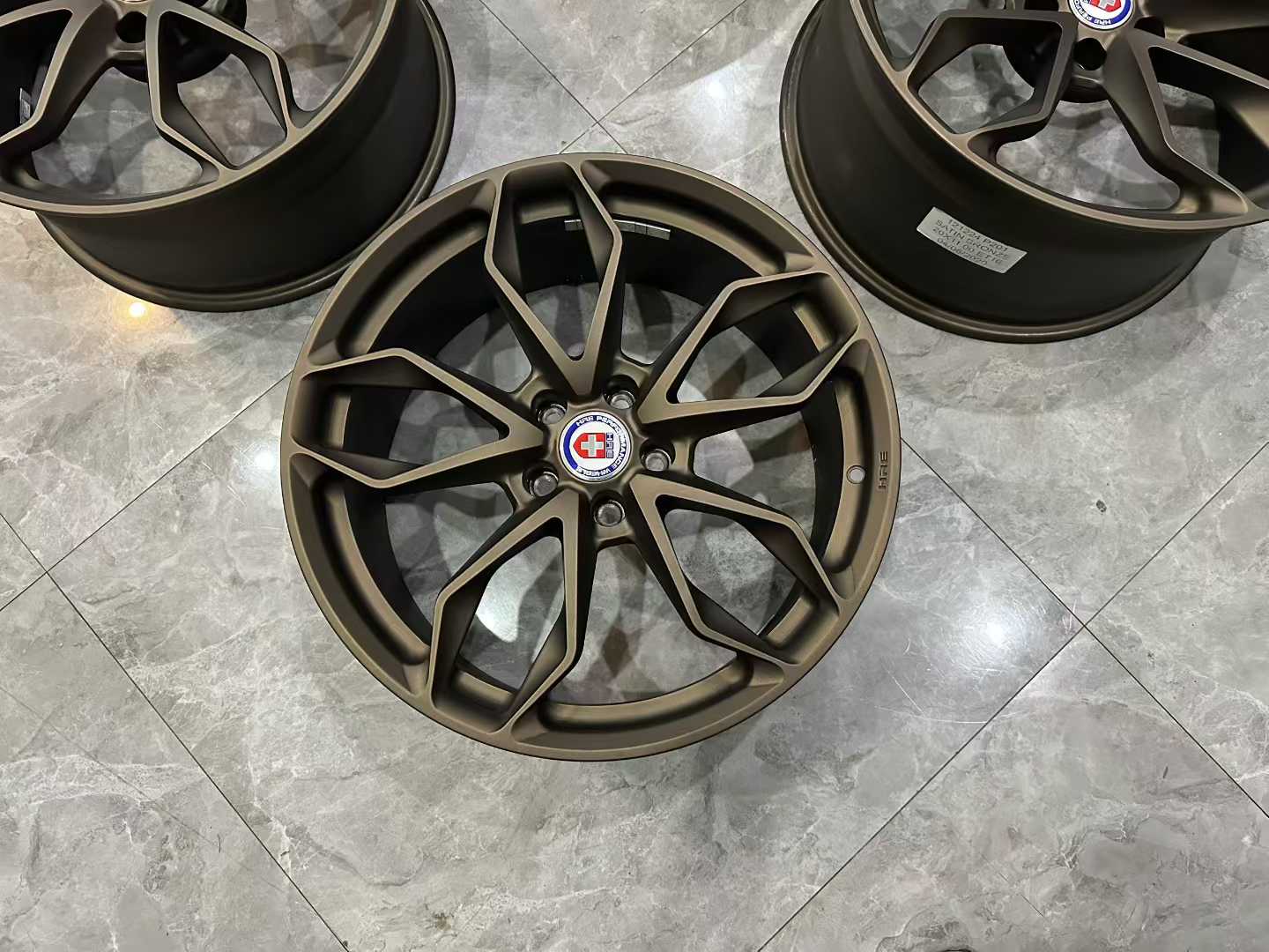 🇺🇸 HRE P201 Monoblok Forged Wheels in Bronze - Pre-owned