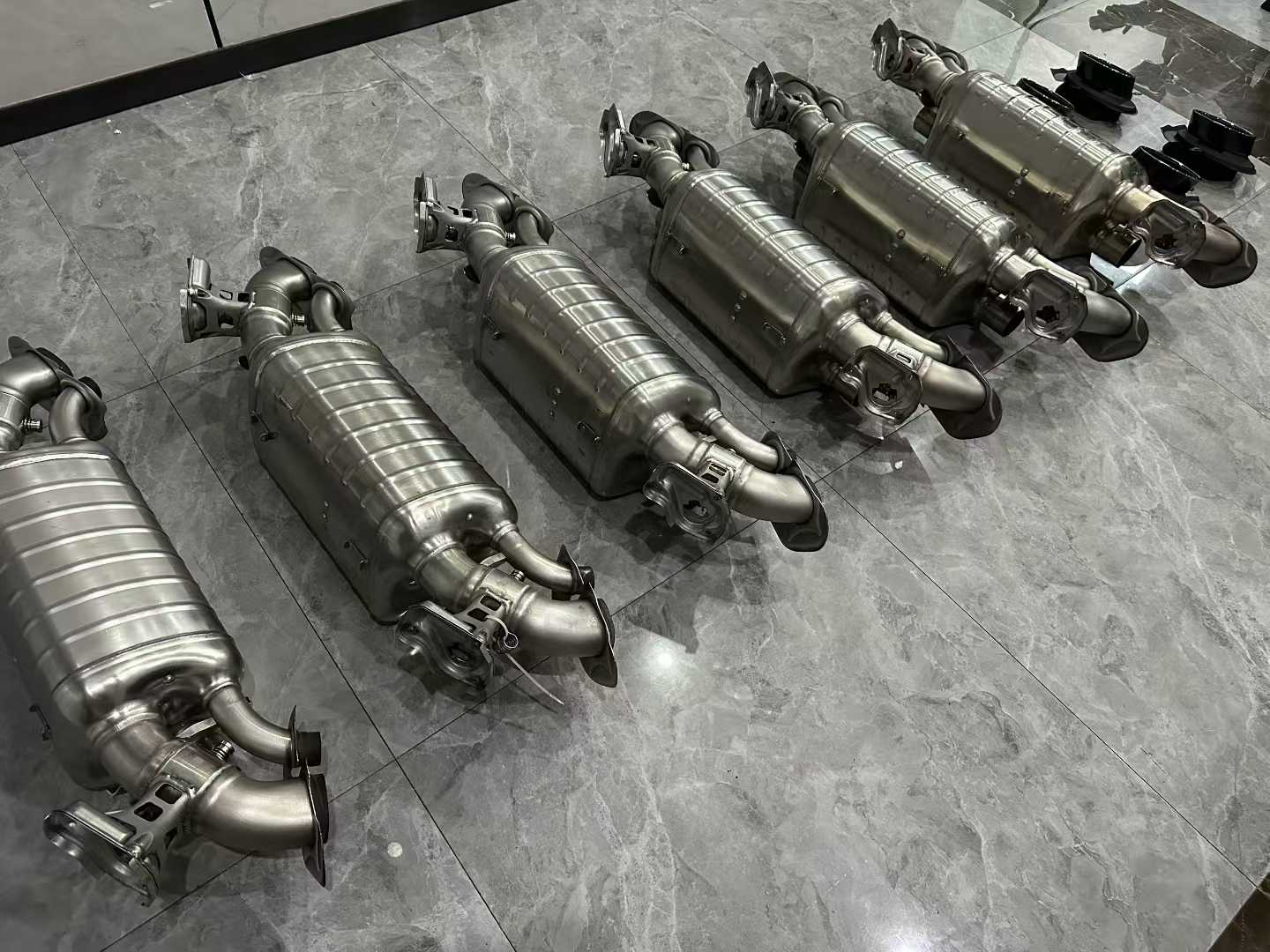 Genuine Porsche 911 (992) Sport Exhaust Systems (PSE) - Pre-owned