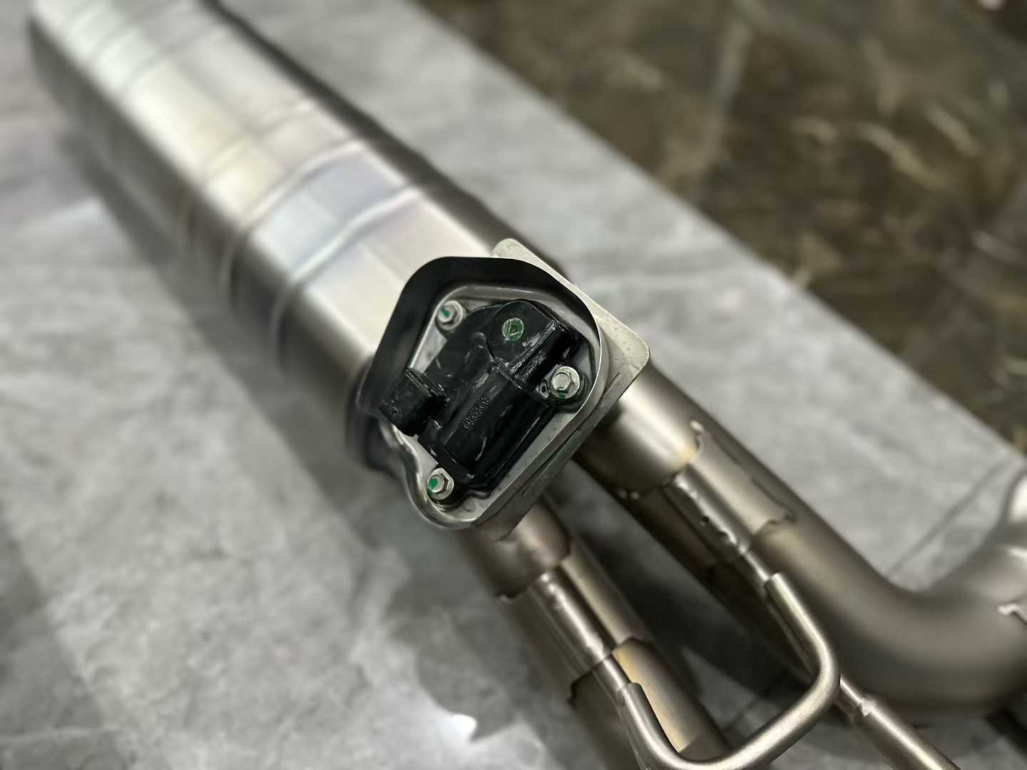 Mercedes-AMG G63 (W464) Akrapovič Evolution Line Titanium Exhaust II - Side-Exit - Pre-owned