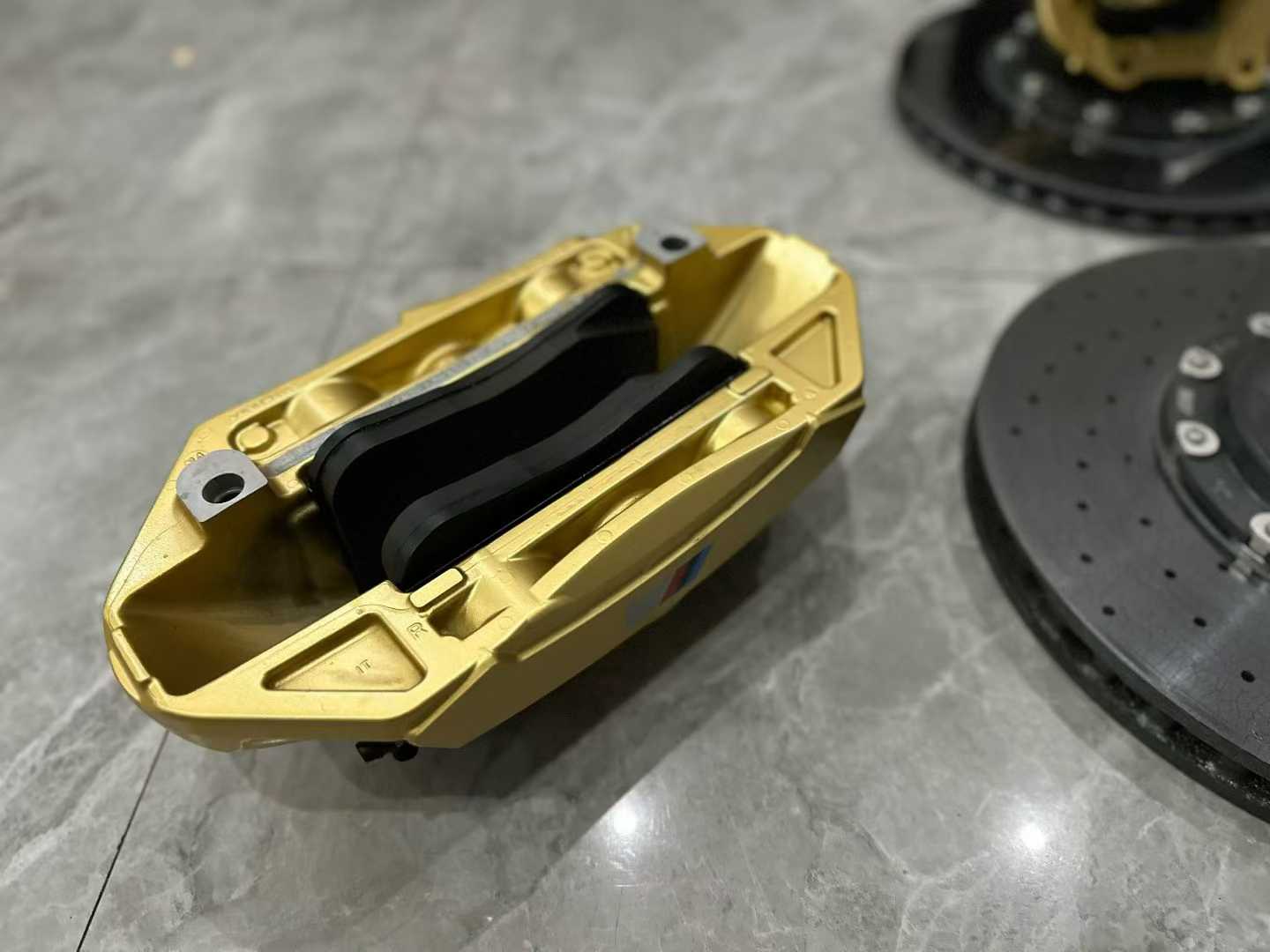 BMW M4 (G82) Genuine Carbon Ceramic Brake (CCB) Kit - Gold Finish - Pre-owned