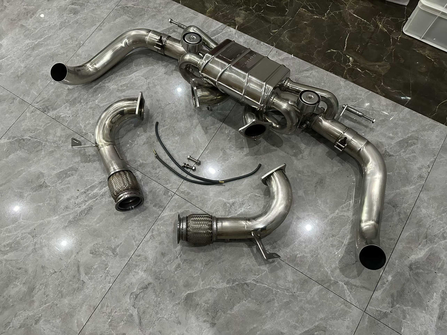Audi R8 (Type 4S) Capristo Valved Exhaust System - 5.2 V10 - Pre-owned