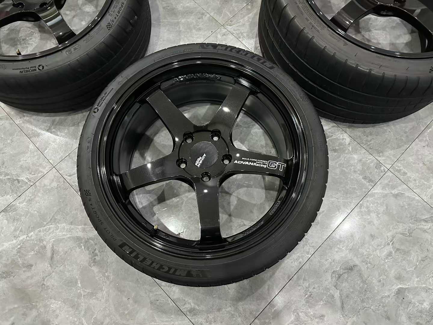 🇯🇵 ADVAN Racing GT Forged Monoblock Wheel Set - 20"/21" Staggered - Pre-owned