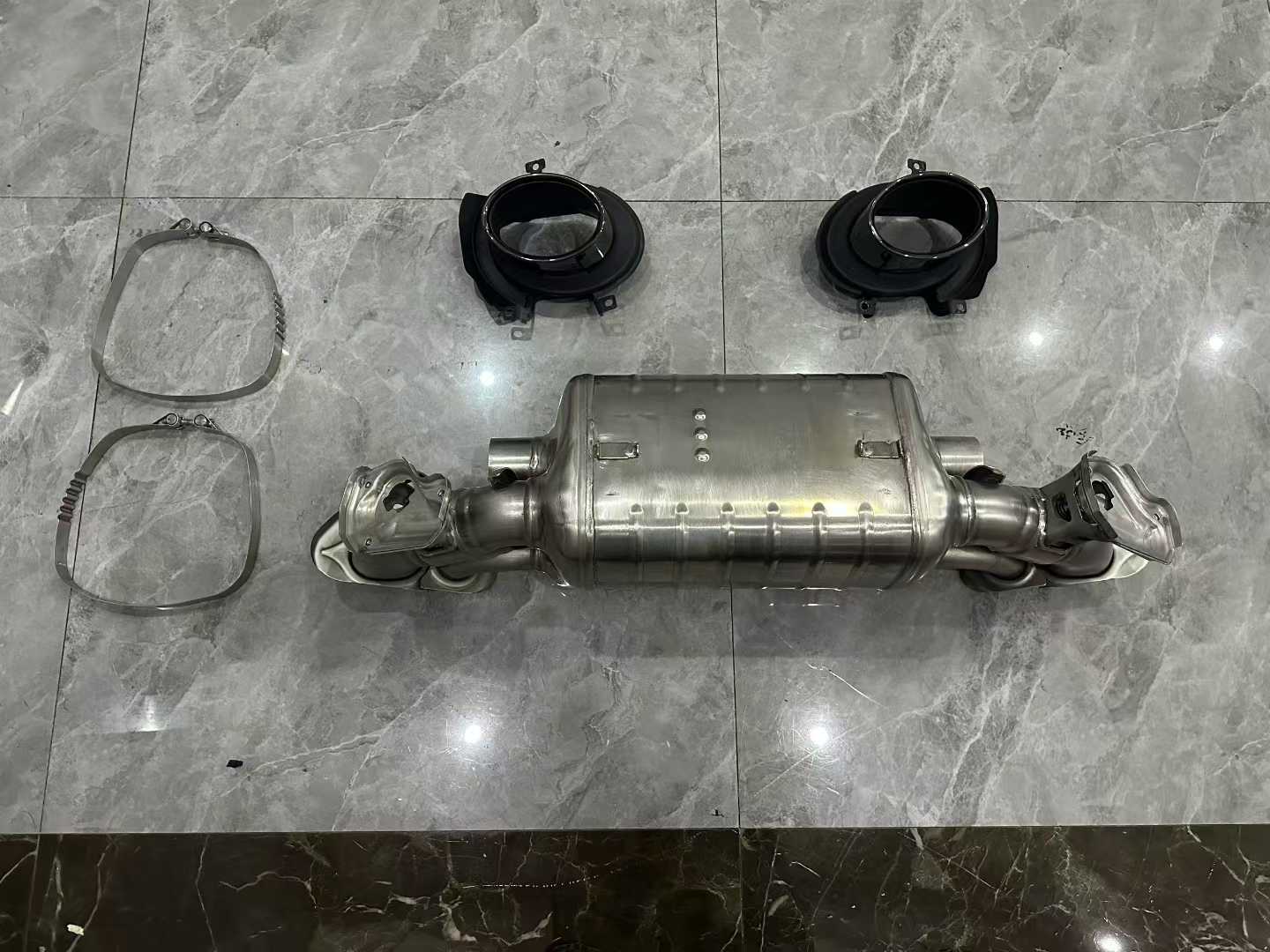 🇩🇪 Porsche 911 (992) Carrera Genuine Sport Exhaust (PSE) System - Valved Performance Set - Pre-owned