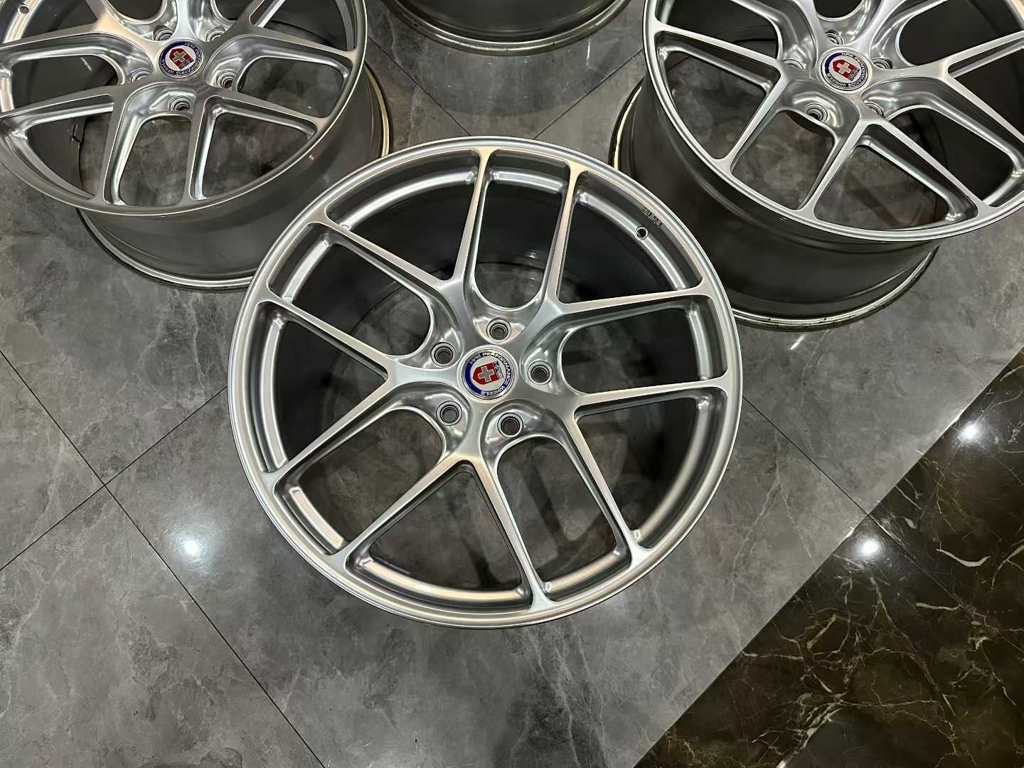 🇺🇸 HRE R101 Forged Wheels - Polished Silver - Staggered 20"/21" - Pre-owned