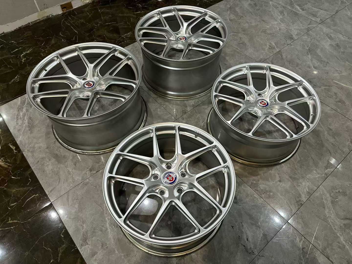 🇺🇸 HRE R101 Forged Wheels - Polished Silver - Staggered 20"/21" - Pre-owned