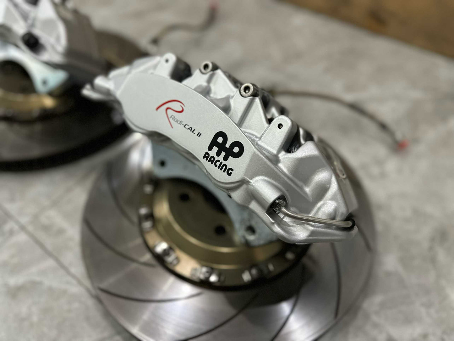 🇬🇧 AP Racing CP9560 Genuine Brake Kit w/ 380mm Rotors - Pre-owned