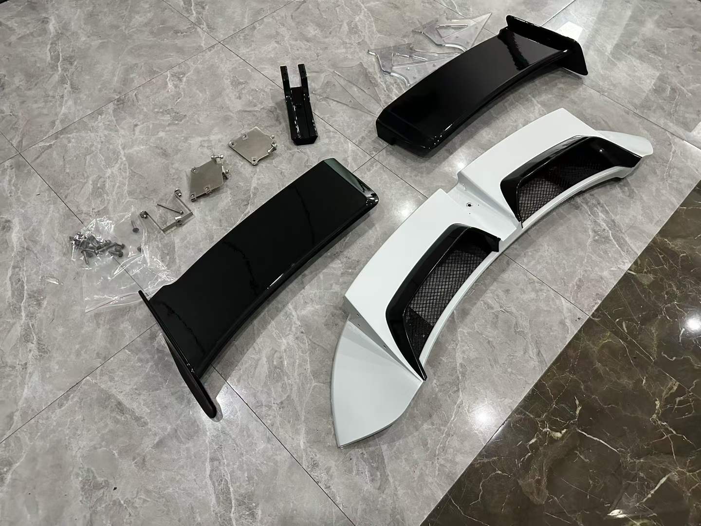 Porsche 911 (992) TechArt Rear Wing II - Full Carbon Fiber Aerodynamic Spoiler Kit - Pre-owned