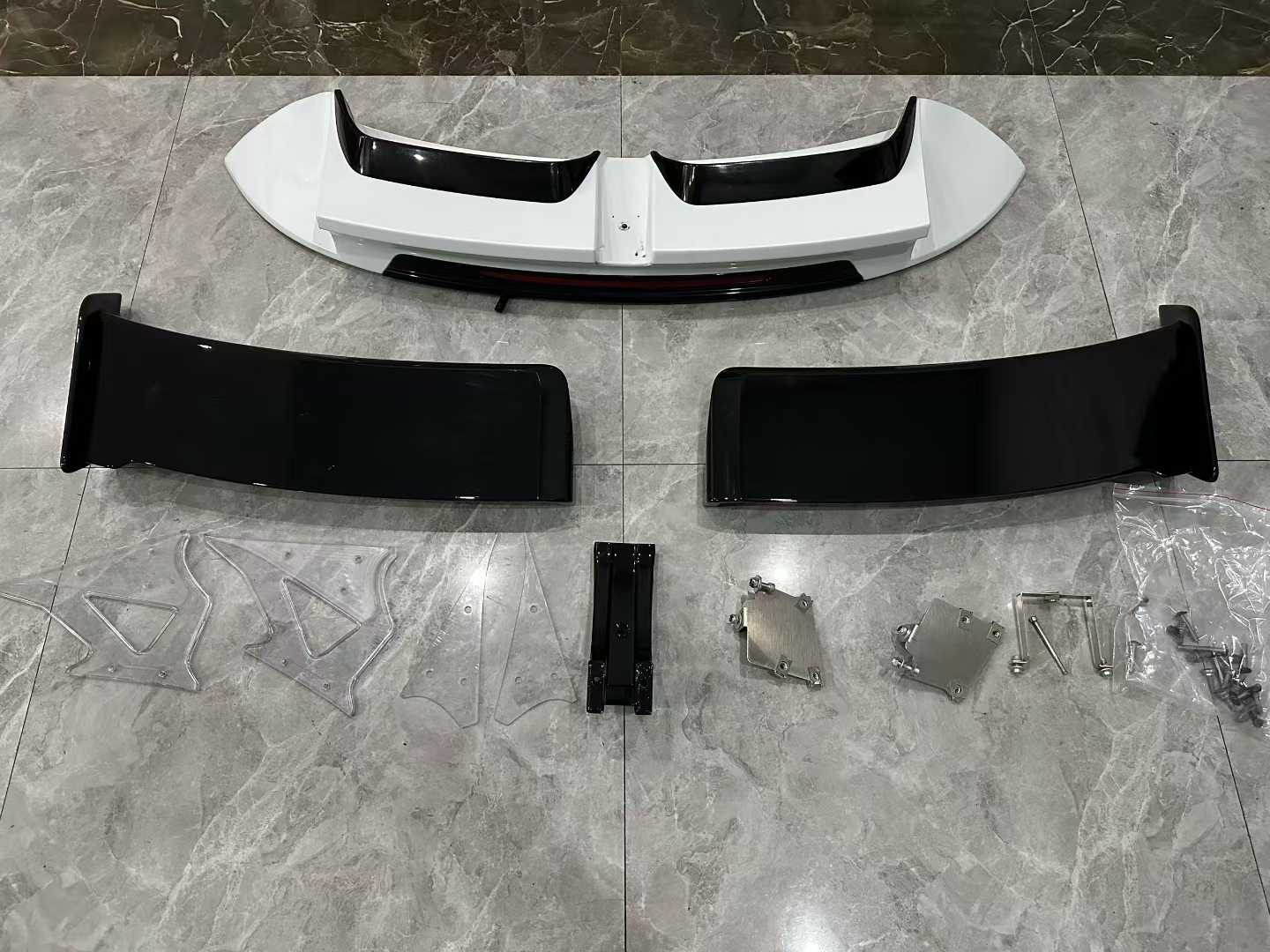 Porsche 911 (992) TechArt Rear Wing II - Full Carbon Fiber Aerodynamic Spoiler Kit - Pre-owned