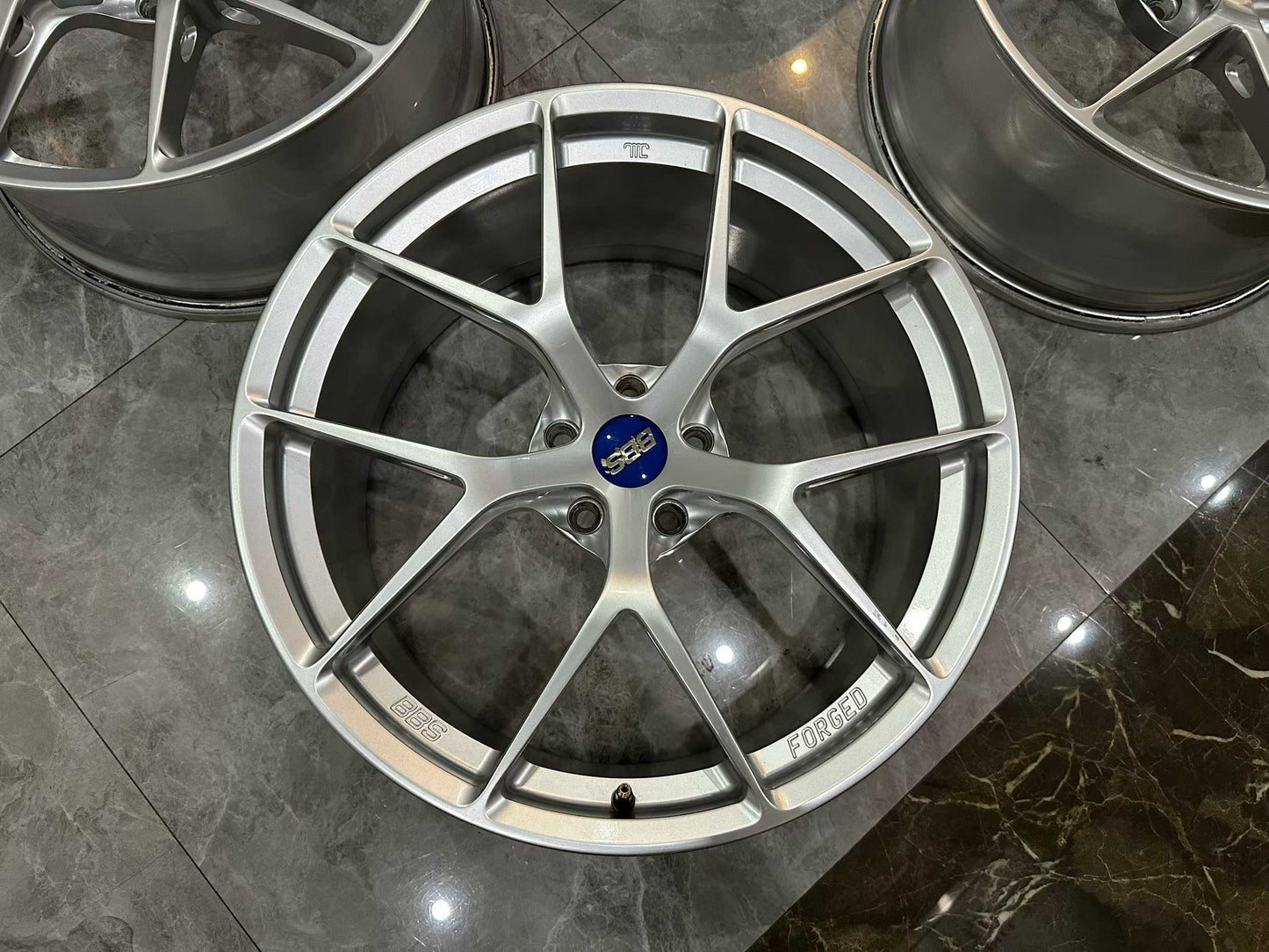 🇯🇵 BBS FI-R DS (Diamond Silver) Finish 20" Ultra-Lightweight Monoblock Forged Wheels - Pre-owned