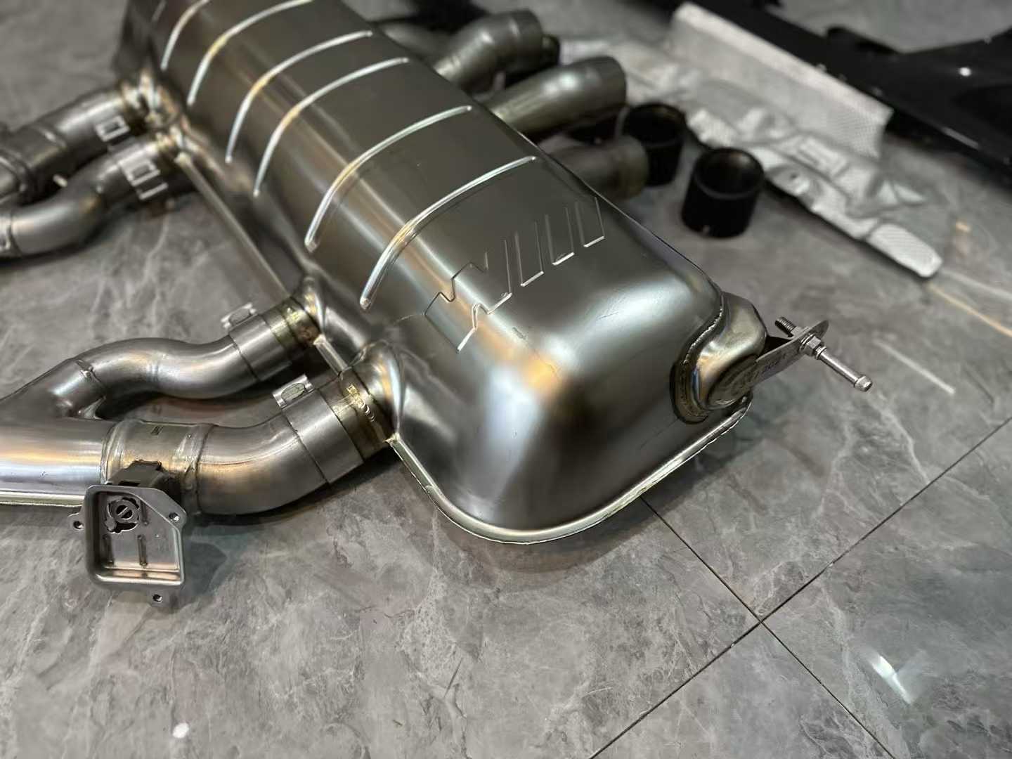 BMW M4 (G82) M Performance Titanium Cat-Back Exhaust - Gatling Center Quad Tips - Pre-owned