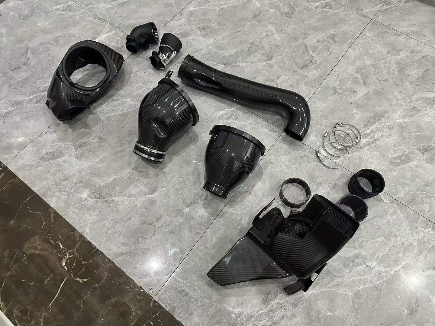 🇬🇧 BMW M3 (G80) Eventuri Carbon Fiber Intake System - Pre-owned