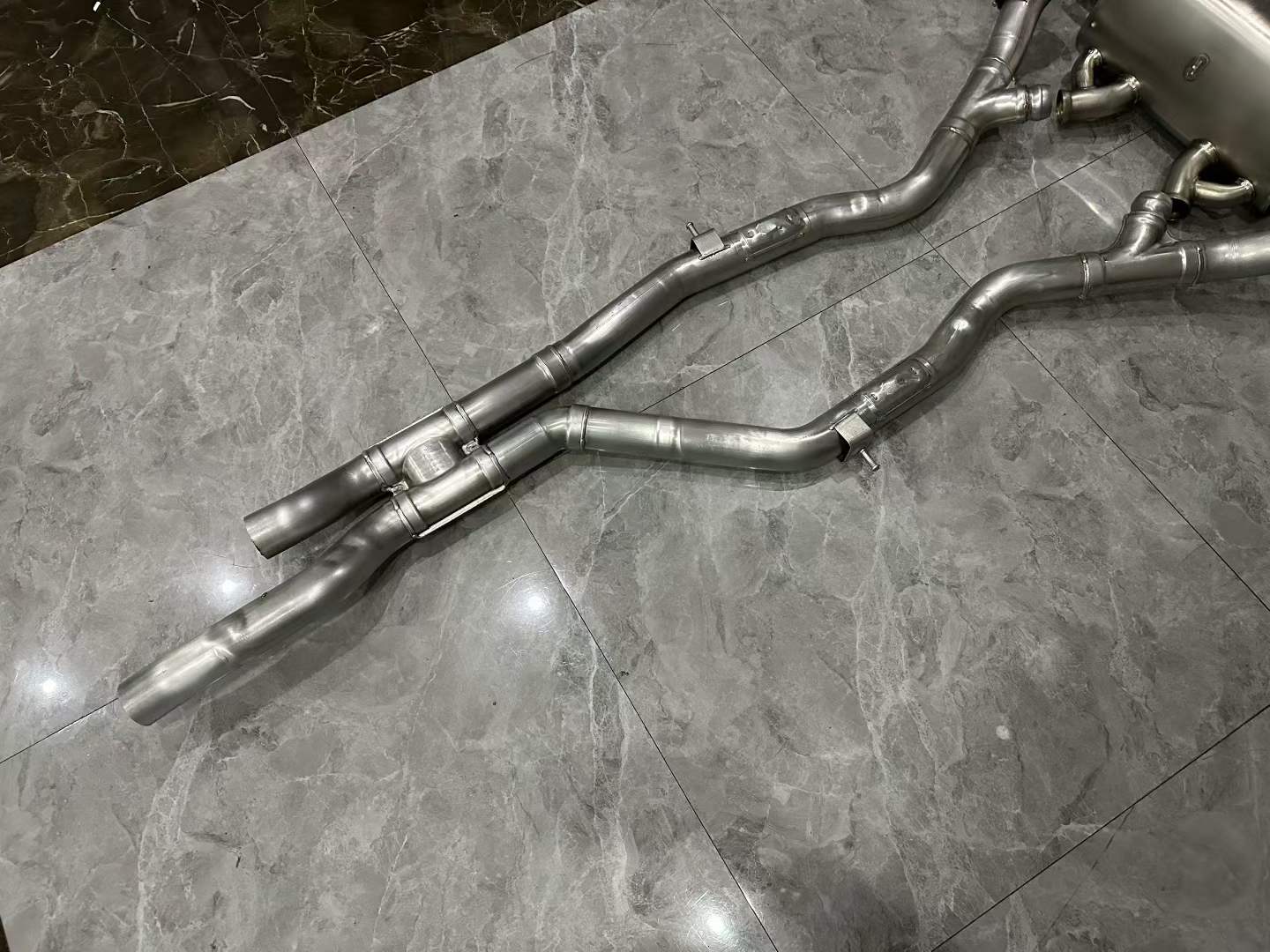 BMW M3 (F80) / M4 (F82) Genuine M Performance Titanium Cat-back Exhaust V2 w/ Carbon Fiber Tips - Pre-owned