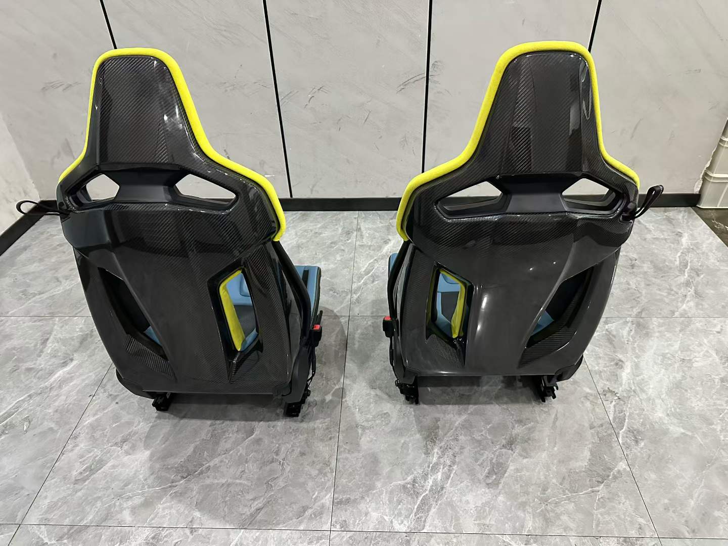 BMW M4 (G82) Genuine M Carbon Bucket Seats - Yas Marina Blue - Pair (L+R) - Pre-owned