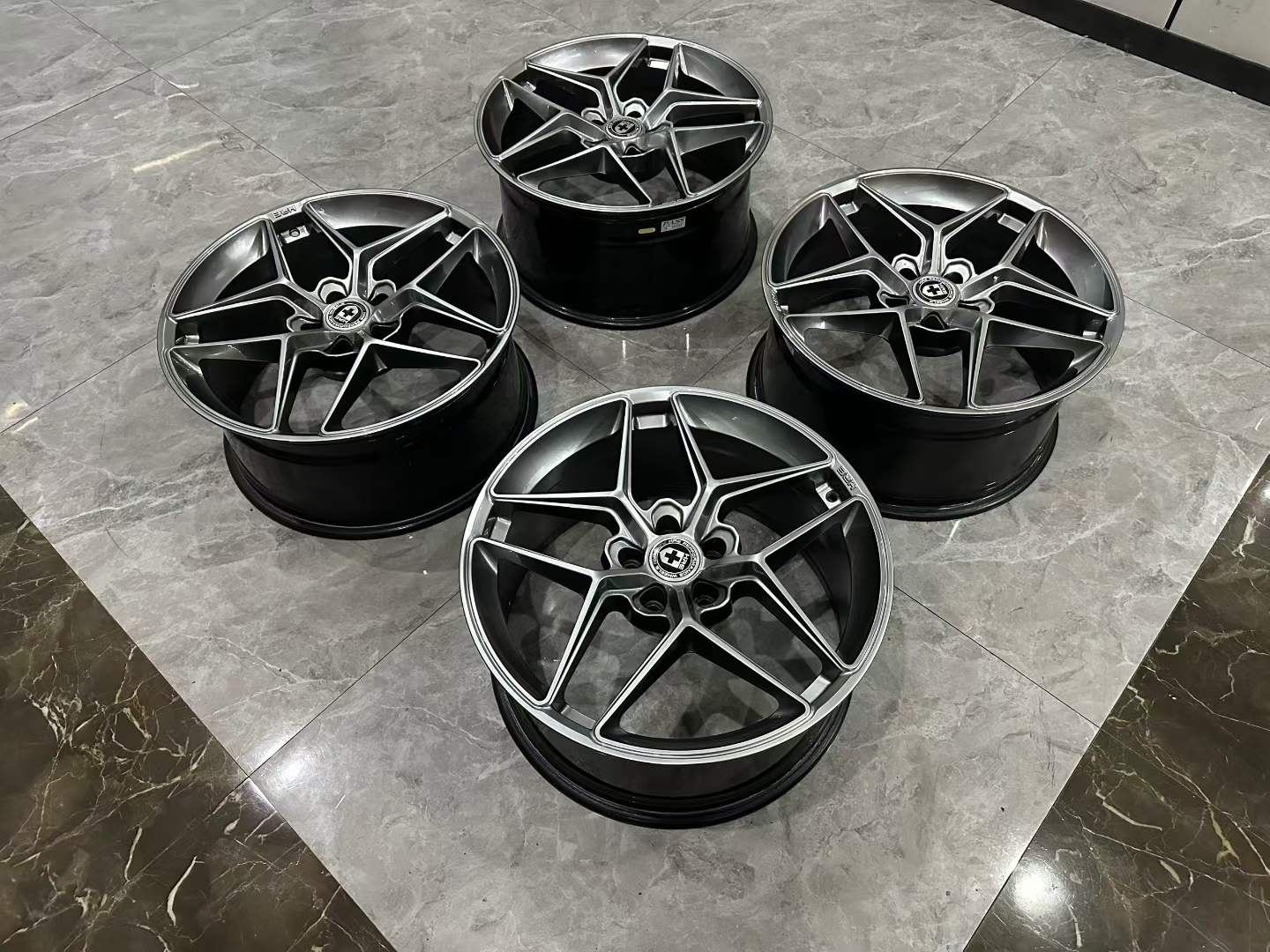 🇺🇸 HRE FF11 FlowFormed 19" Liquid Silver Wheels - Pre-owned