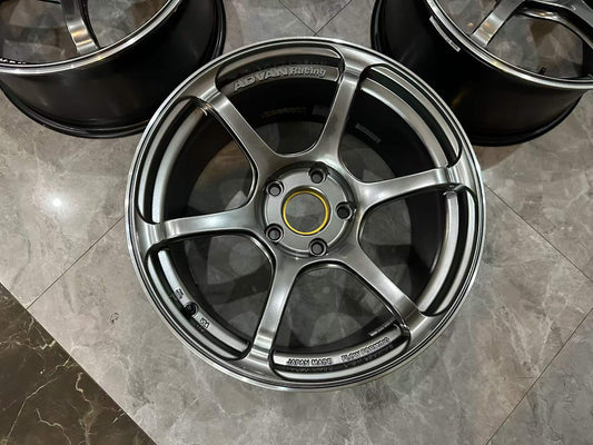 🇯🇵 Advan TC4 MHB Gunmetallic 18" Wheel Set - Pre-owned
