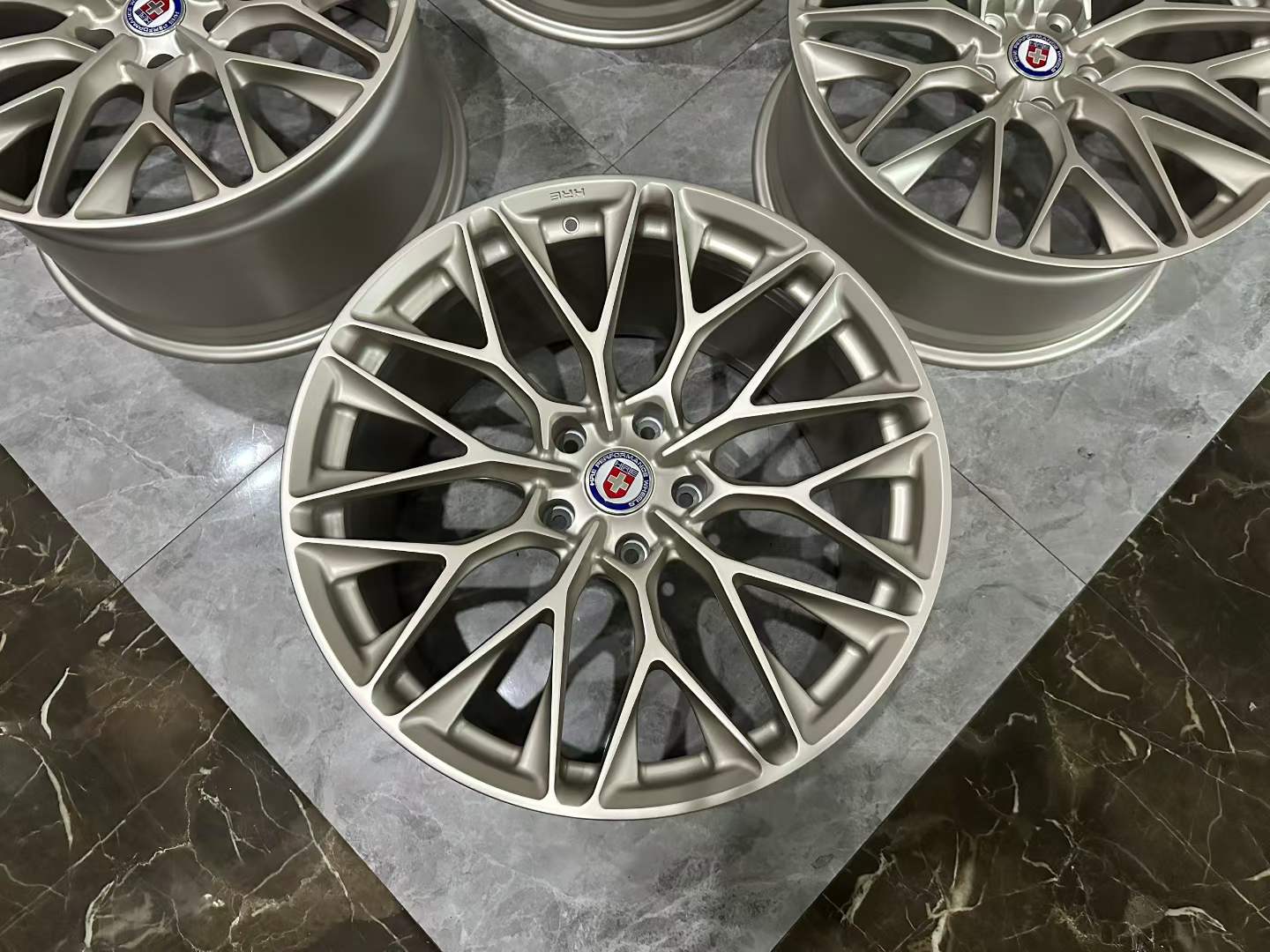 🇺🇸 Porsche Panamera HRE P200 21" Forged Monoblok Wheel Set - Pre-owned