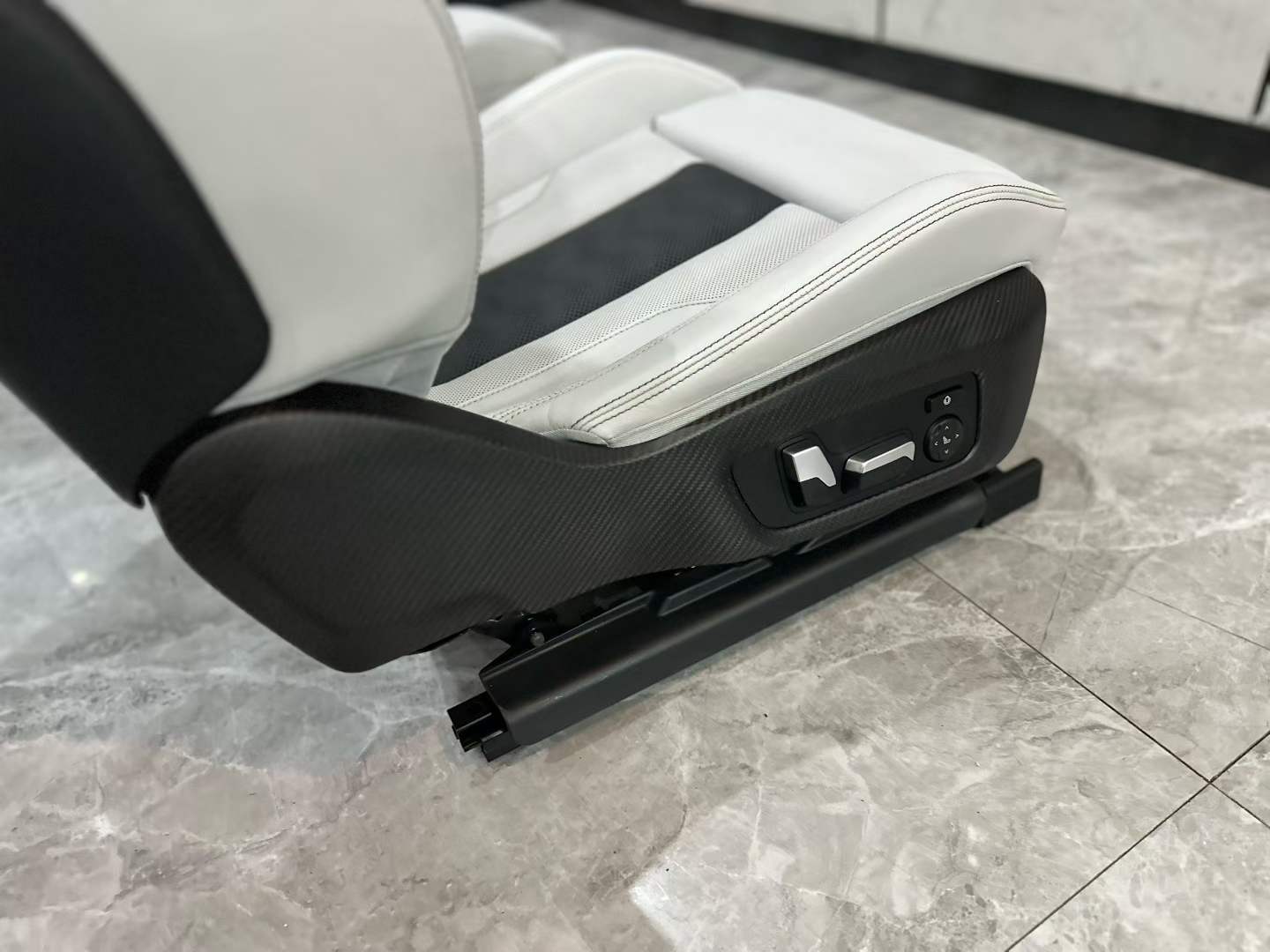 BMW M4 (G82) Genuine Silverstone Leather Sport Seats Pair - Pre-owned
