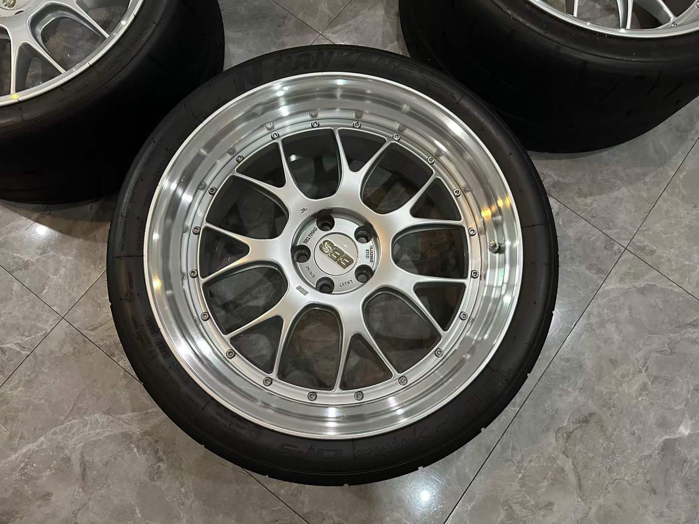 🇯🇵 BMW M4 (G82) BBS LM-R Diamond Silver 20"/21" 2-Piece Forged Wheel Set - Pre-owned