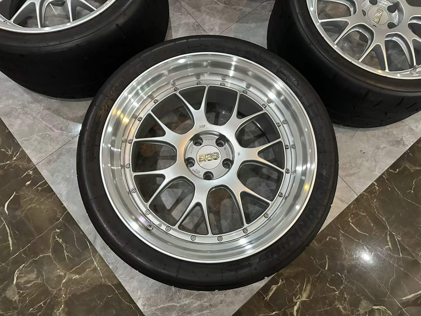 🇯🇵 BMW M4 (G82) BBS LM-R Diamond Silver 20"/21" 2-Piece Forged Wheel Set - Pre-owned