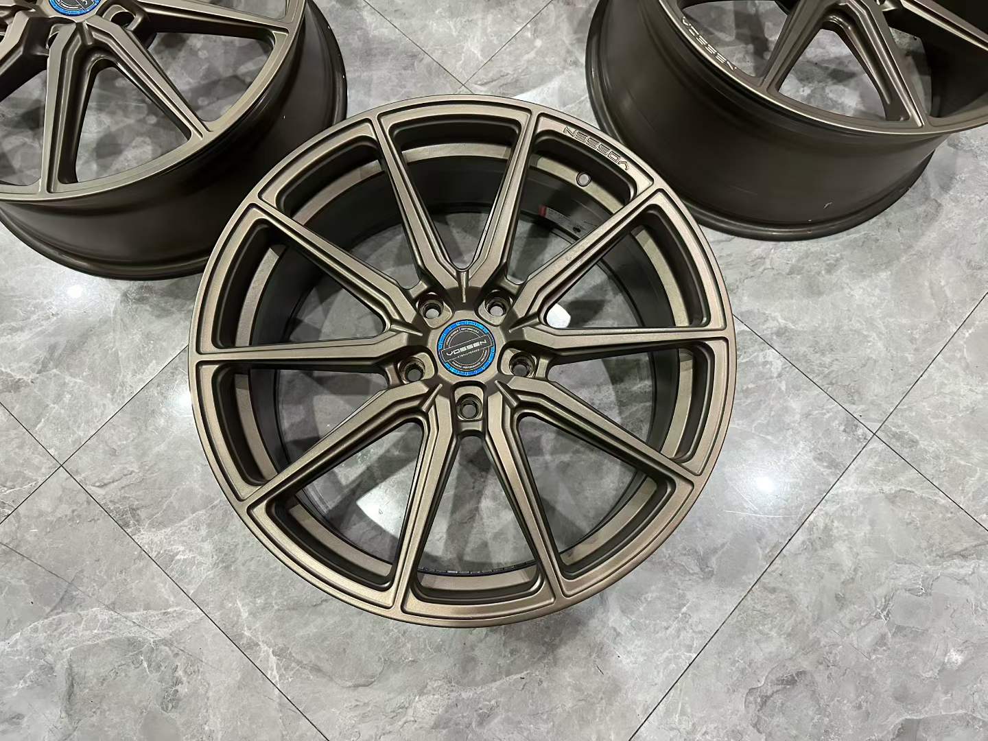 🇺🇸 Vossen HF-3 21" Satin Bronze Hybrid Forged Wheel Set - Pre-owned