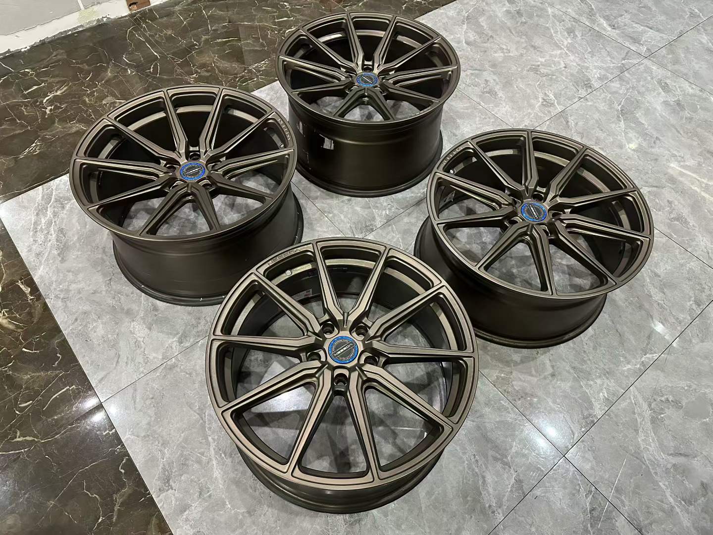 🇺🇸 Vossen HF-3 21" Satin Bronze Hybrid Forged Wheel Set - Pre-owned