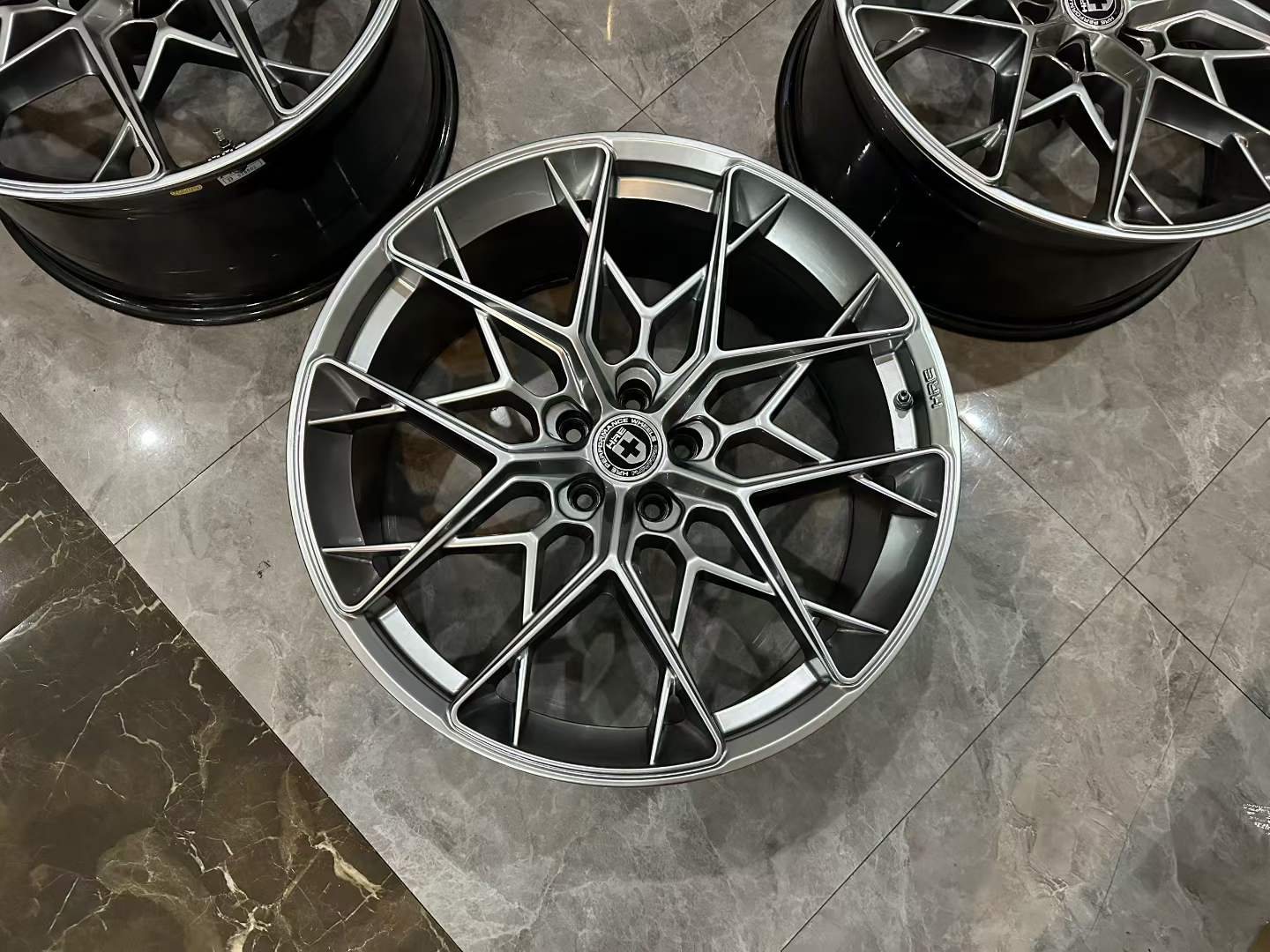 🇺🇸 BMW X3 (G01) HRE FF10 21" Liquid Silver FlowForm Wheel Set - Pre-owned